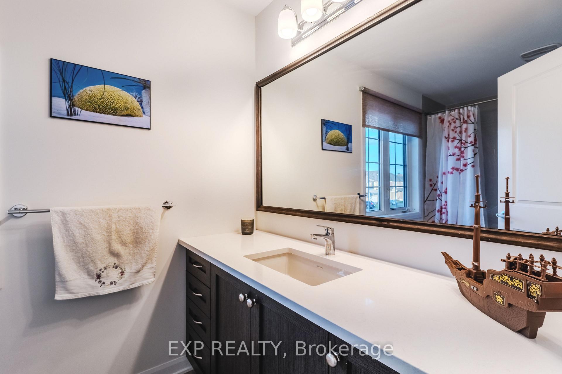 Photo 23 of 818 Cappamore Drive, Ottawa, Barrhaven - Half Moon Bay — HOMEH