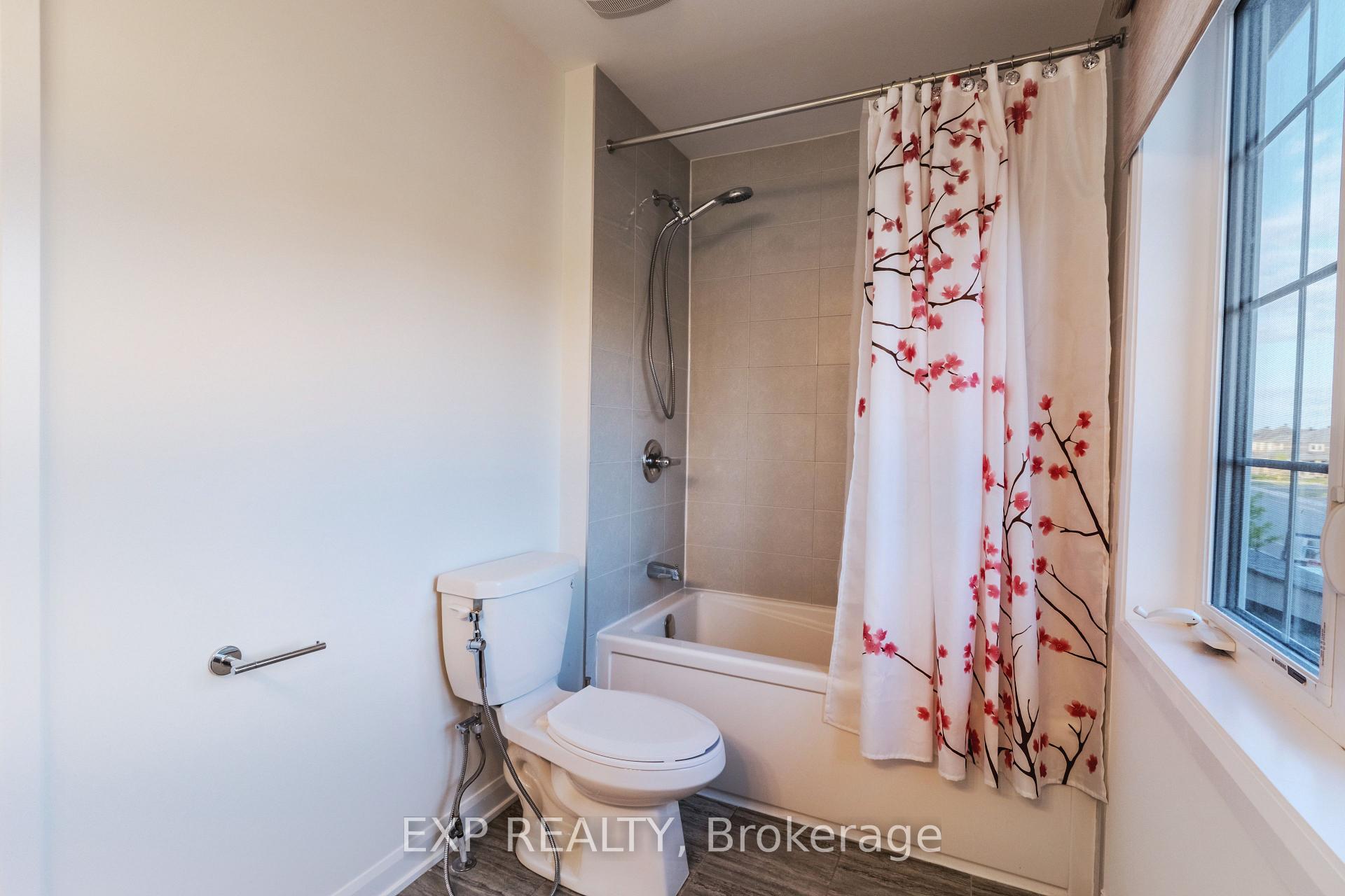 Photo 21 of 818 Cappamore Drive, Ottawa, Barrhaven - Half Moon Bay — HOMEH