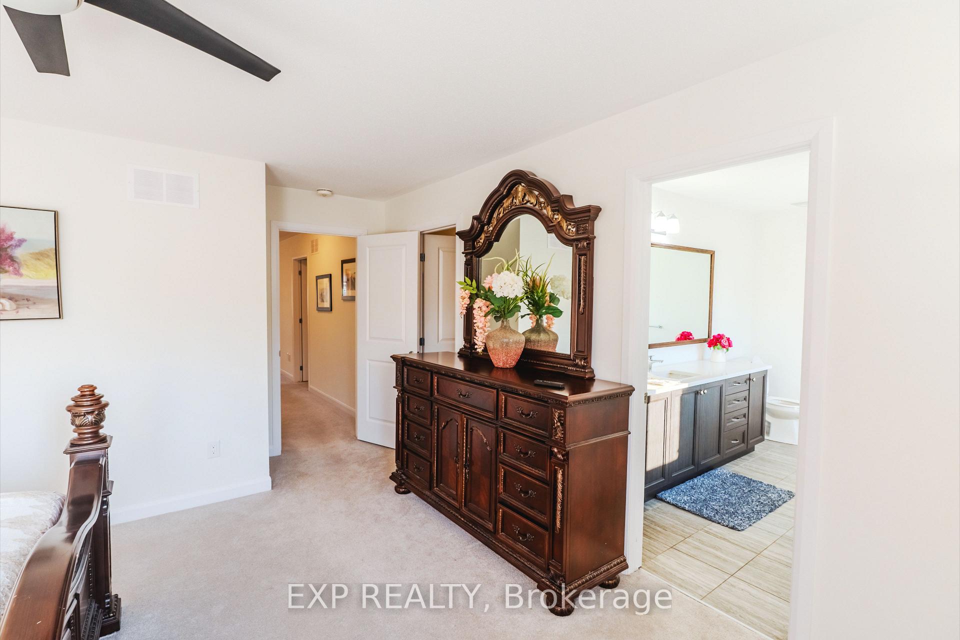 Photo 33 of 818 Cappamore Drive, Ottawa, Barrhaven - Half Moon Bay — HOMEH