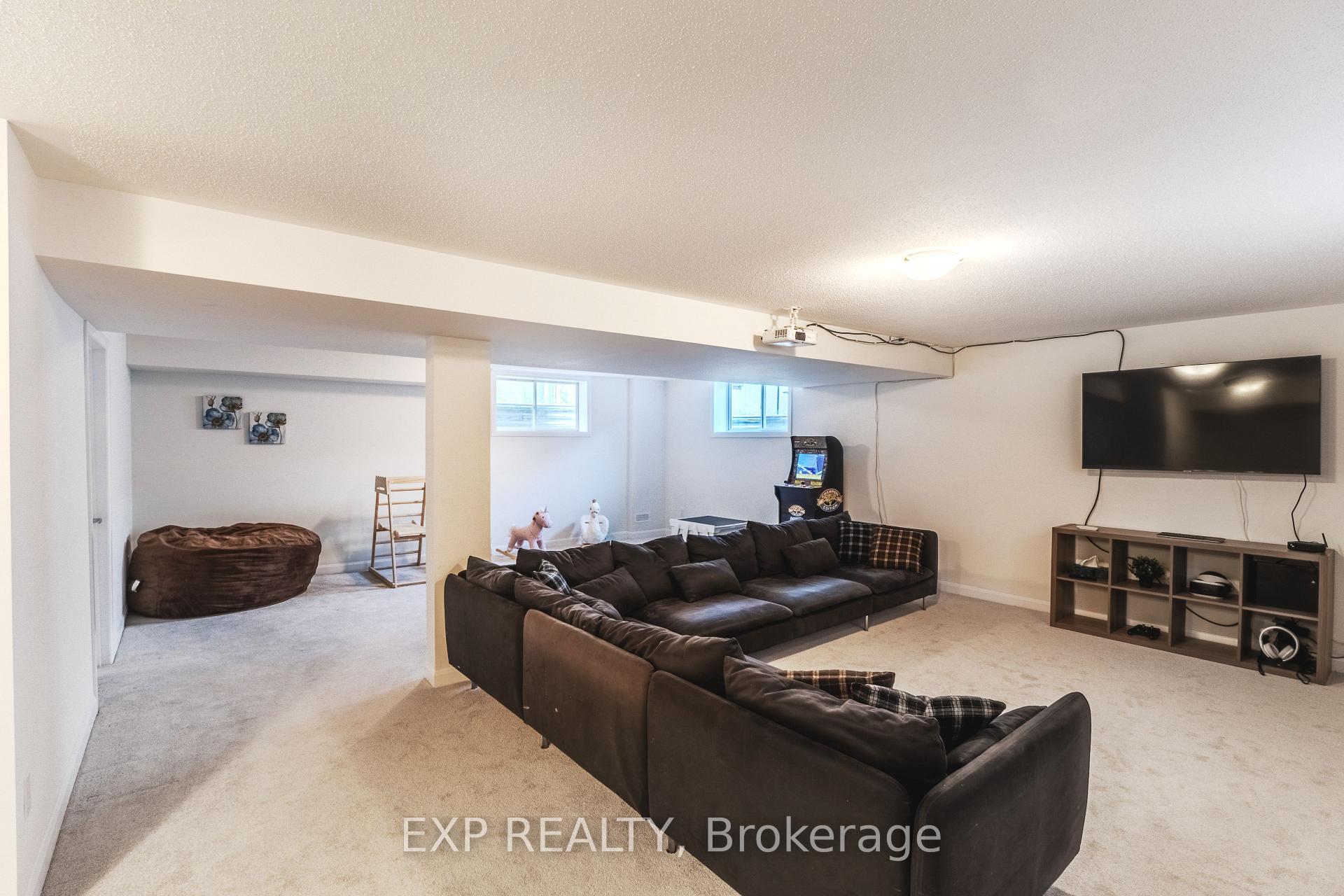 Photo 41 of 818 Cappamore Drive, Ottawa, Barrhaven - Half Moon Bay — HOMEH