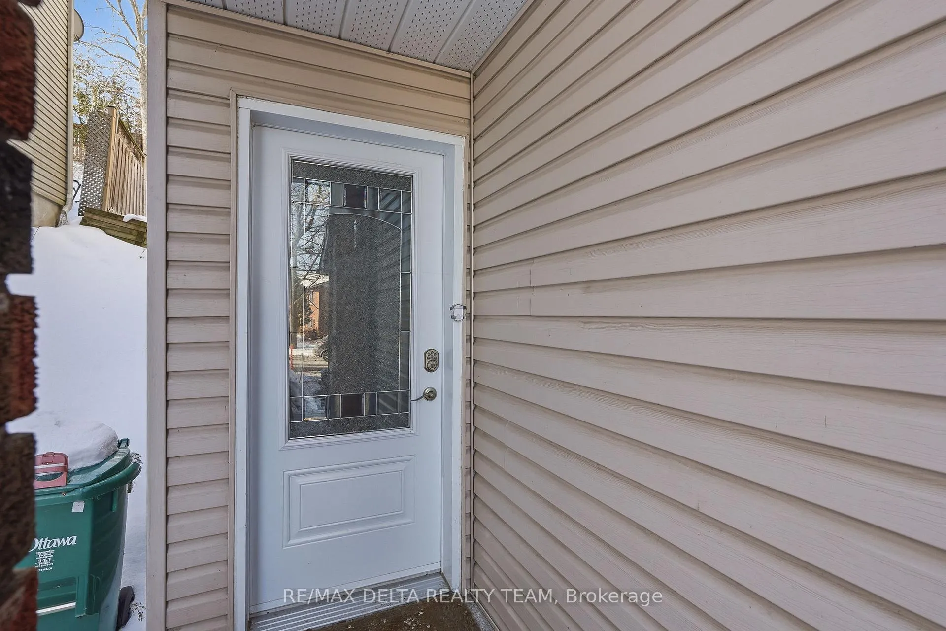 Photo 2 of 198 Provender Avenue, Ottawa, CFB Rockcliffe and Area — HOMEH