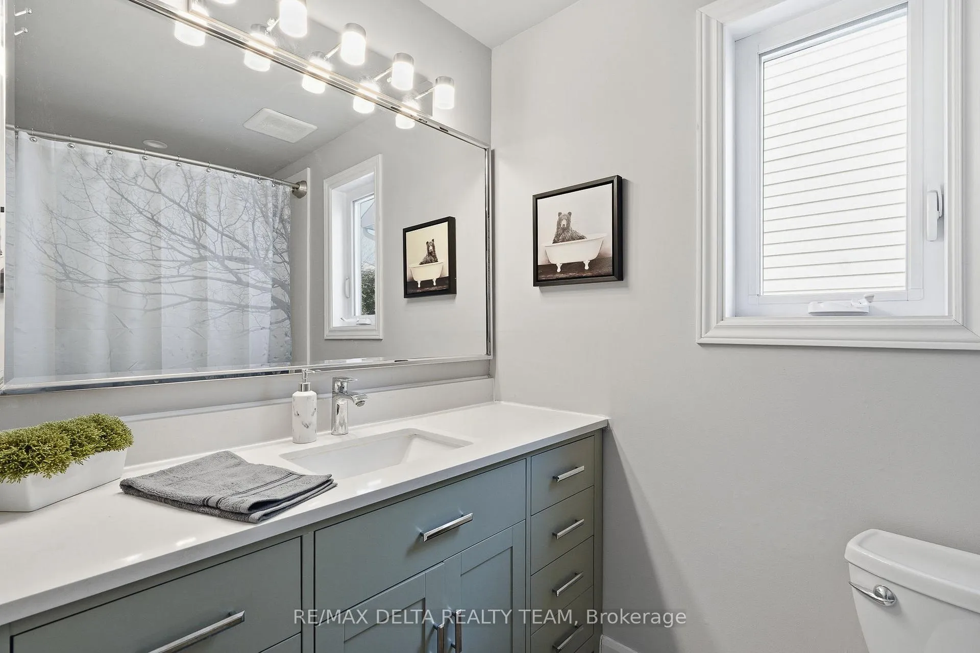 Photo 20 of 198 Provender Avenue, Ottawa, CFB Rockcliffe and Area — HOMEH