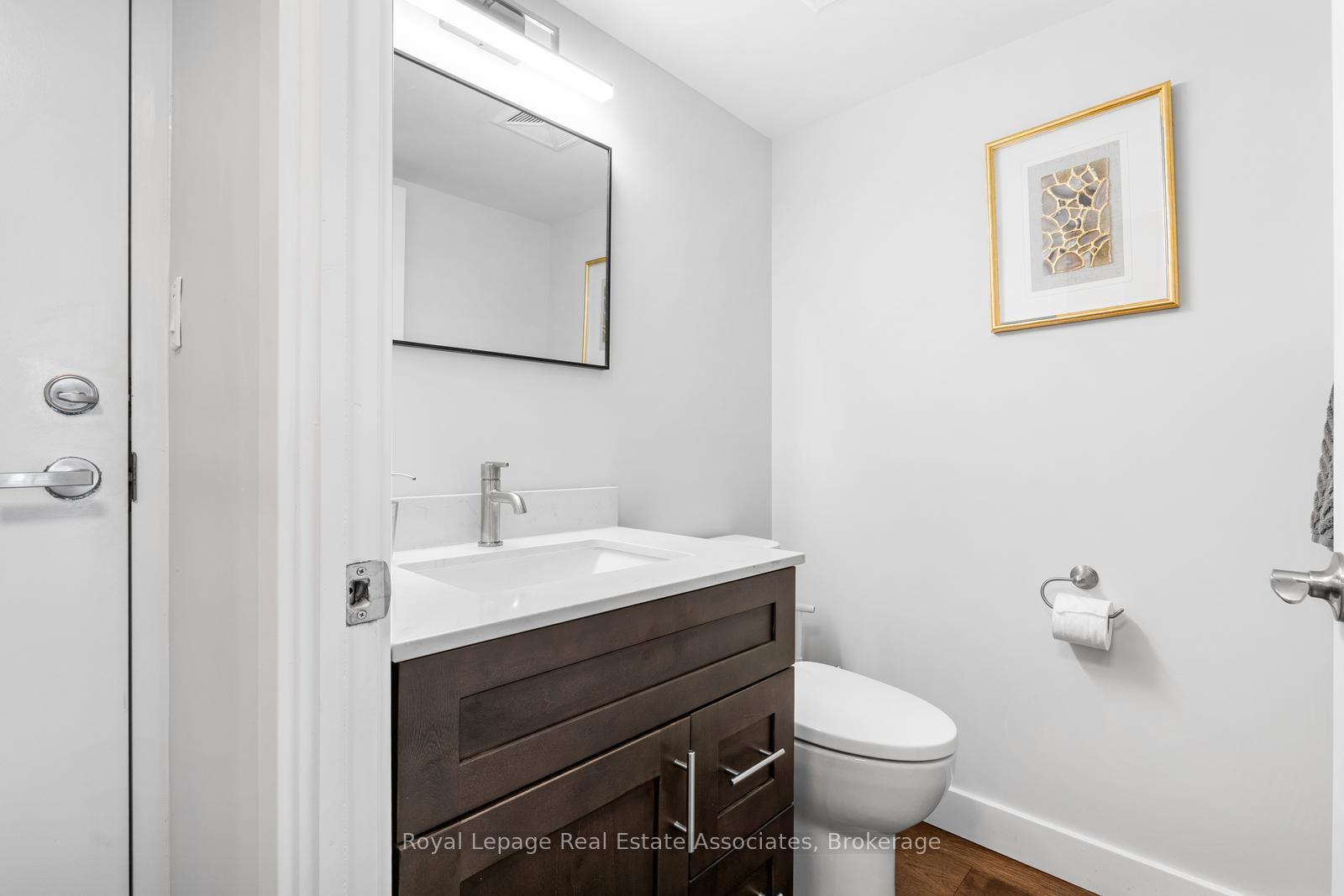 Photo 12 of Unit 826, 1029 King Street W, Toronto, Niagara — HOMEH