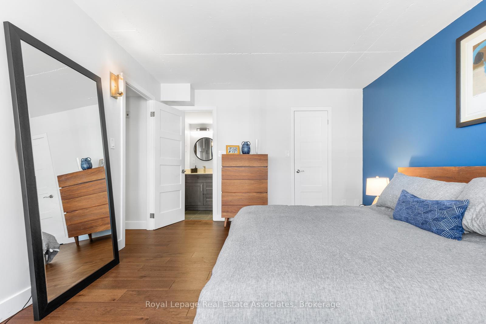 Photo 18 of Unit 826, 1029 King Street W, Toronto, Niagara — HOMEH