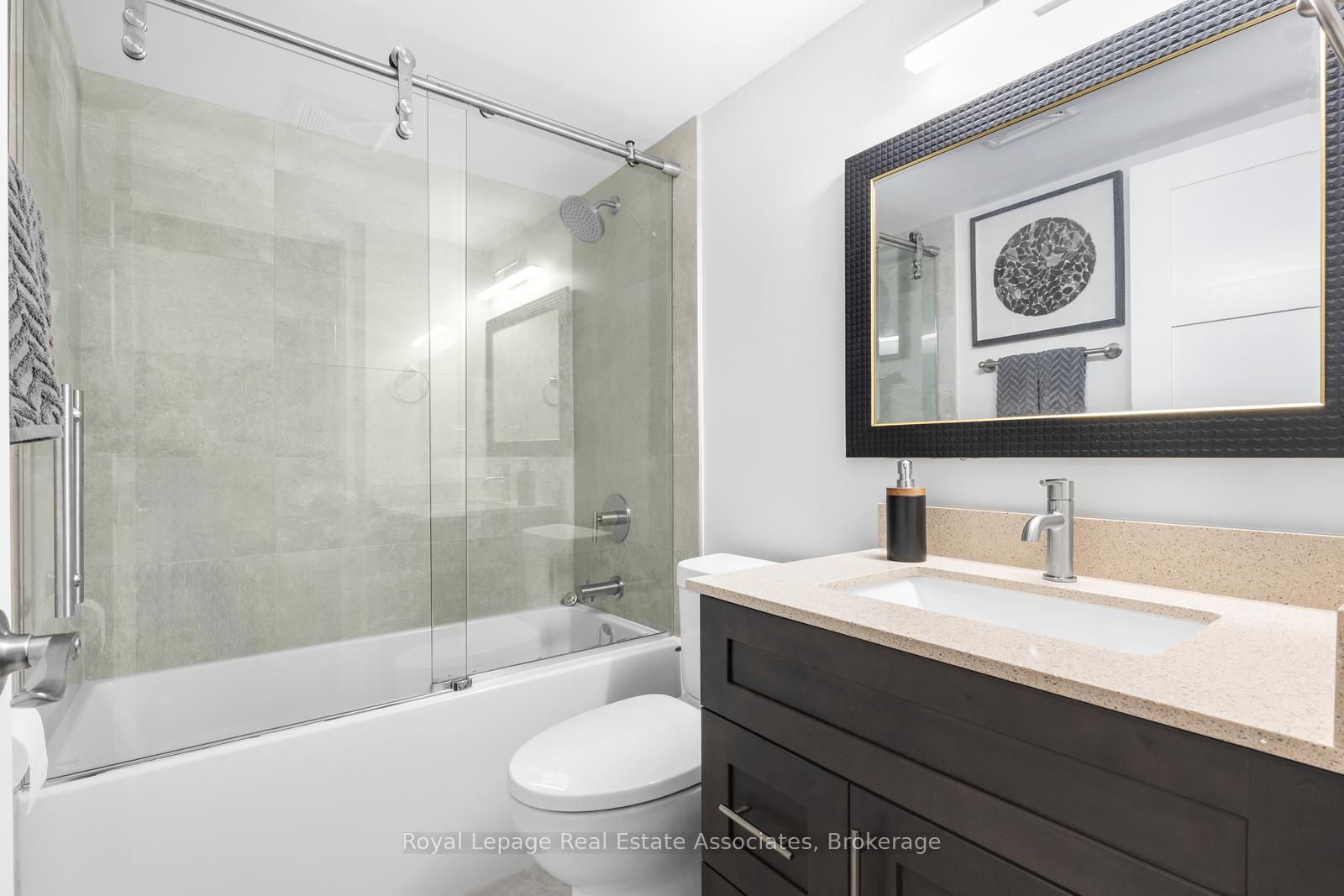 Photo 23 of Unit 826, 1029 King Street W, Toronto, Niagara — HOMEH