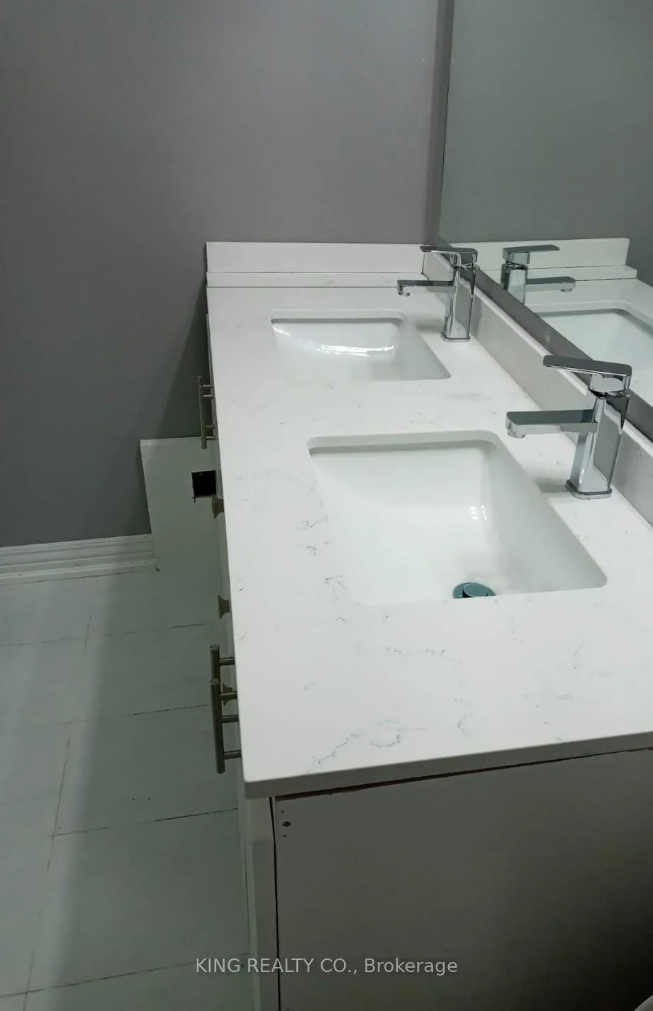 Photo 8 of Unit Basement, 72 Twistleton Street, Caledon, Caledon Village — HOMEH