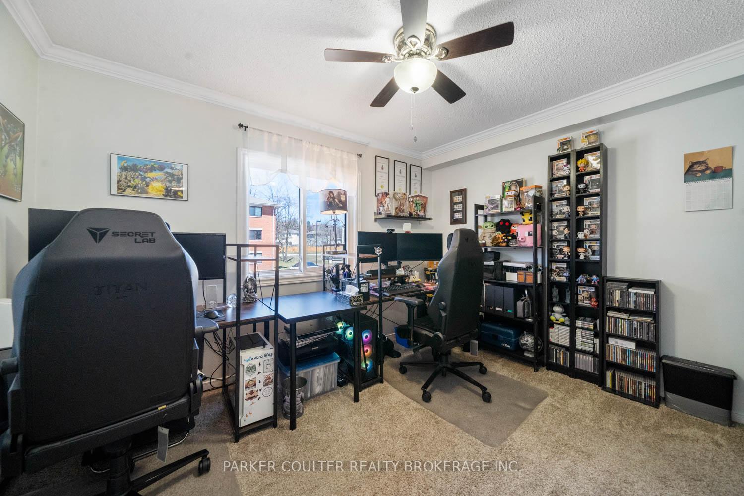 Photo 14 of Unit E5, 167 Edgehill Drive, Barrie, Letitia Heights — HOMEH