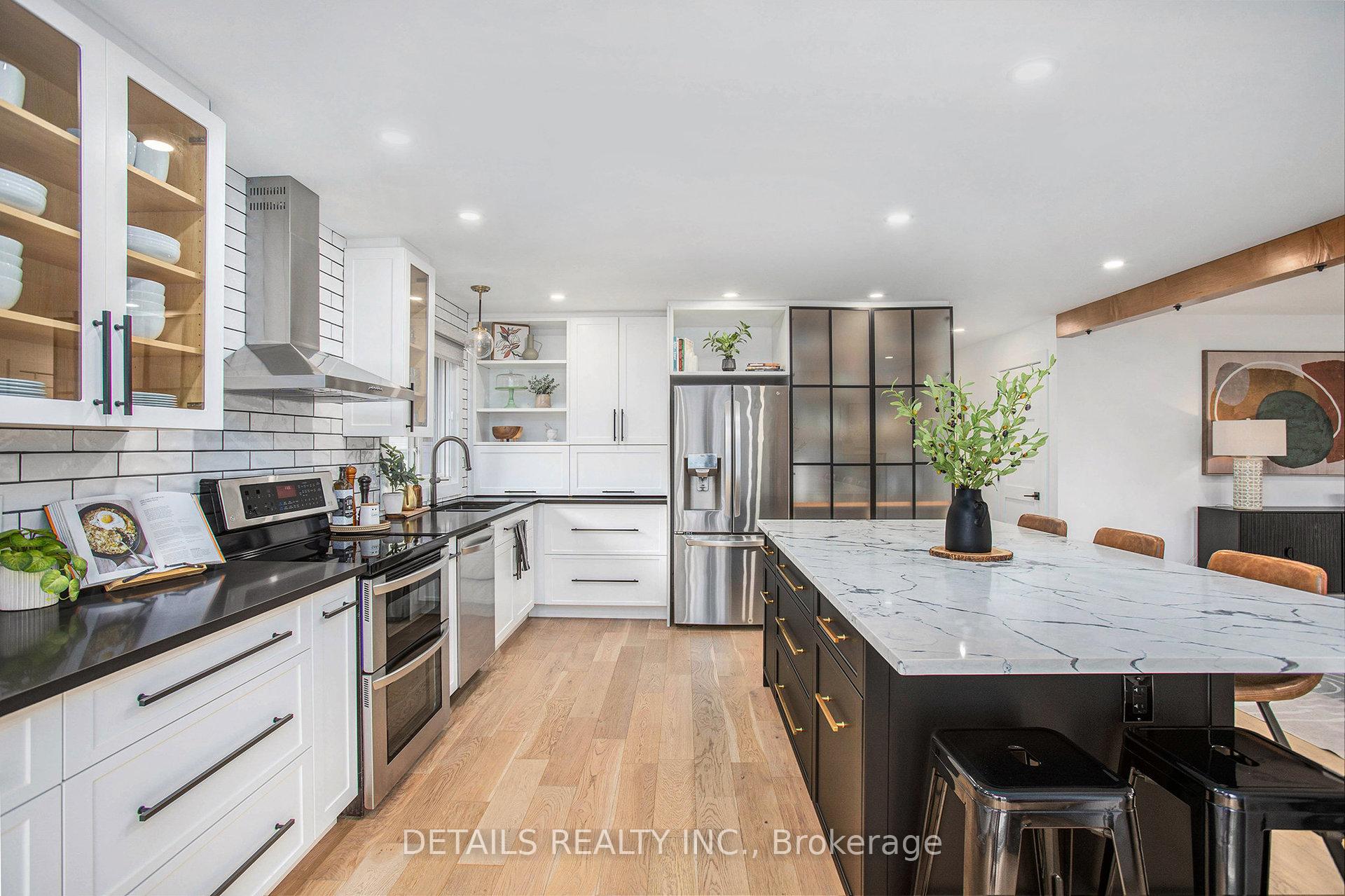 Photo 2 of 1575 Maxime Street, Ottawa, Pineview — HOMEH
