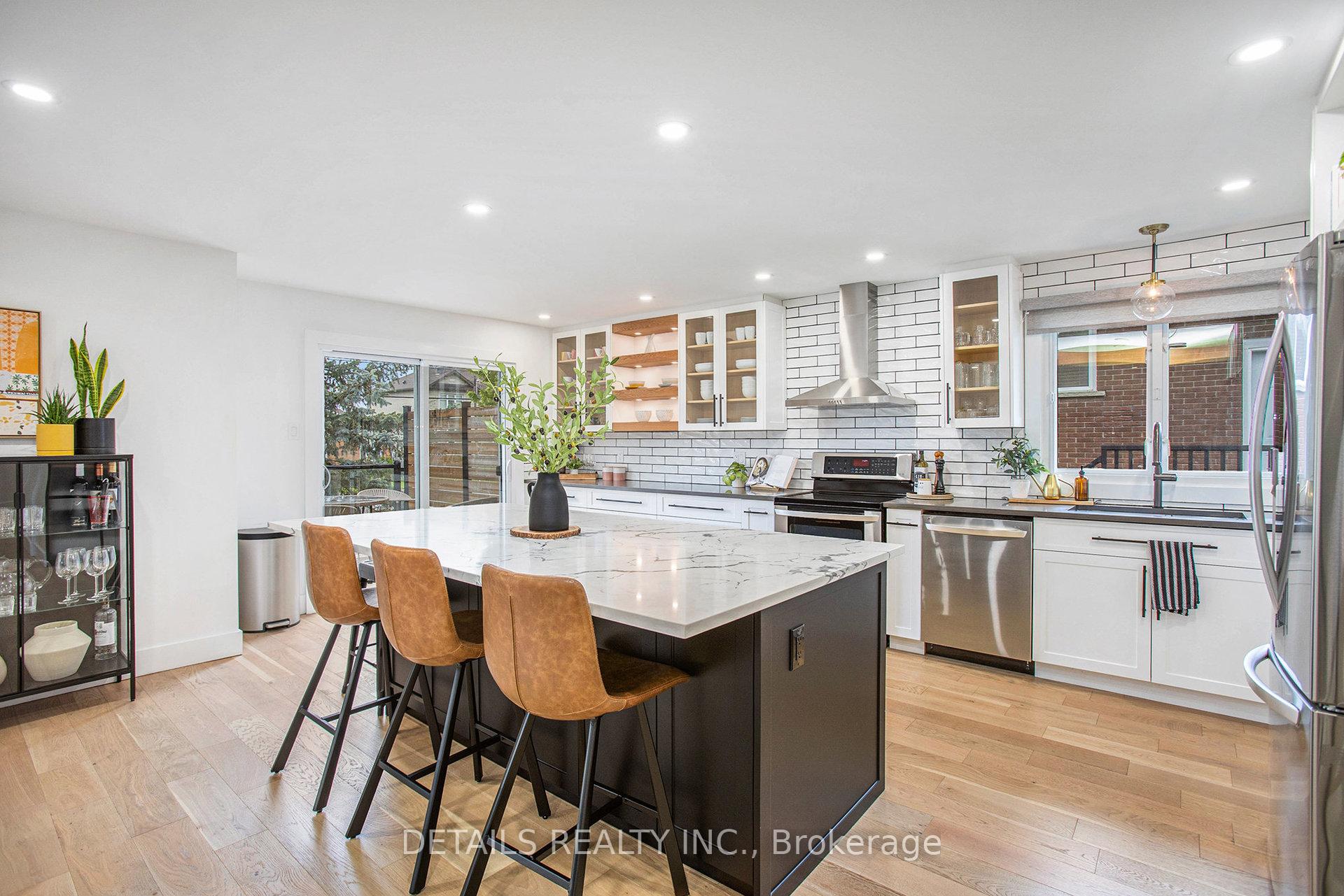 Photo 4 of 1575 Maxime Street, Ottawa, Pineview — HOMEH