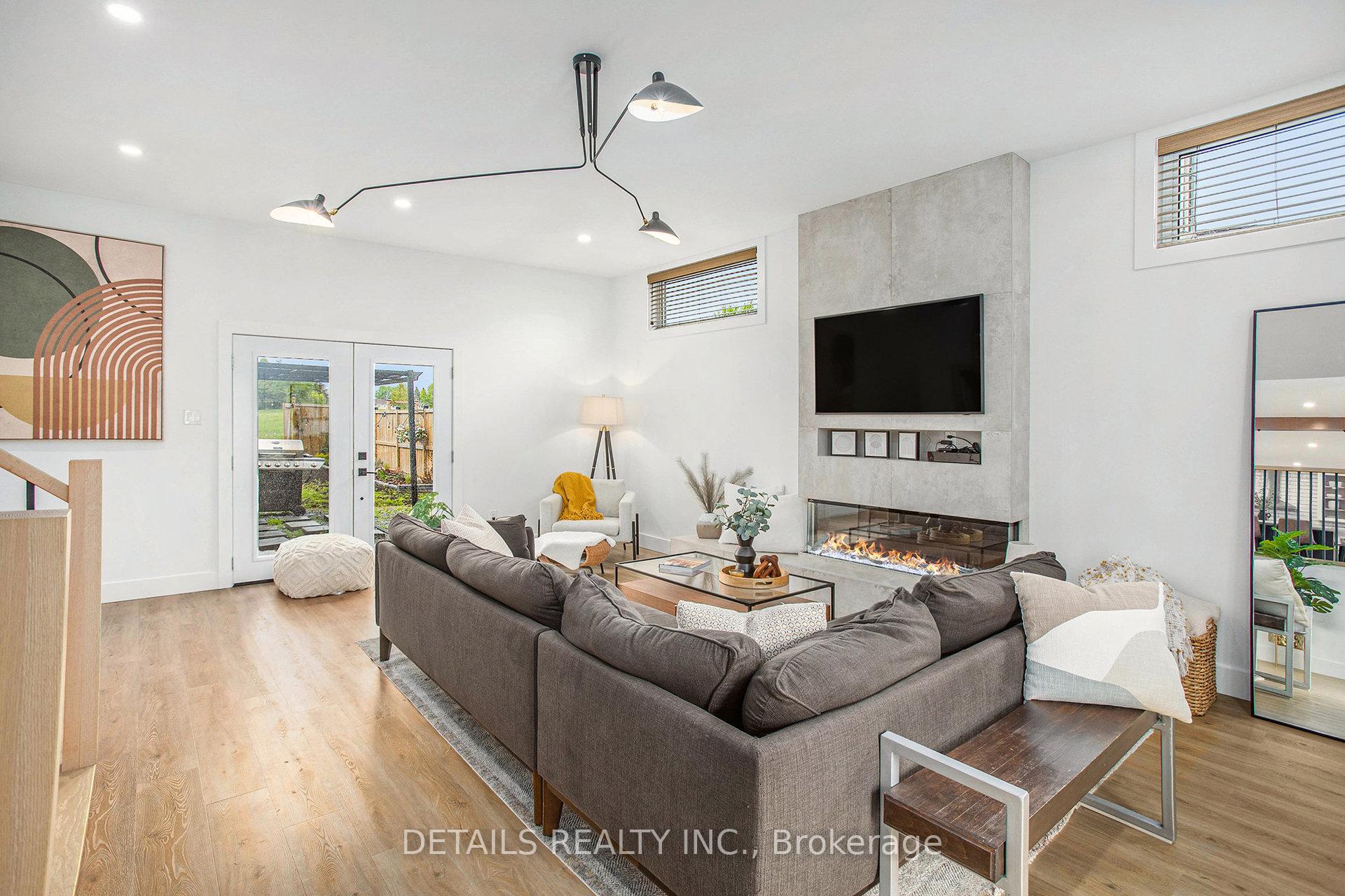 Photo 12 of 1575 Maxime Street, Ottawa, Pineview — HOMEH
