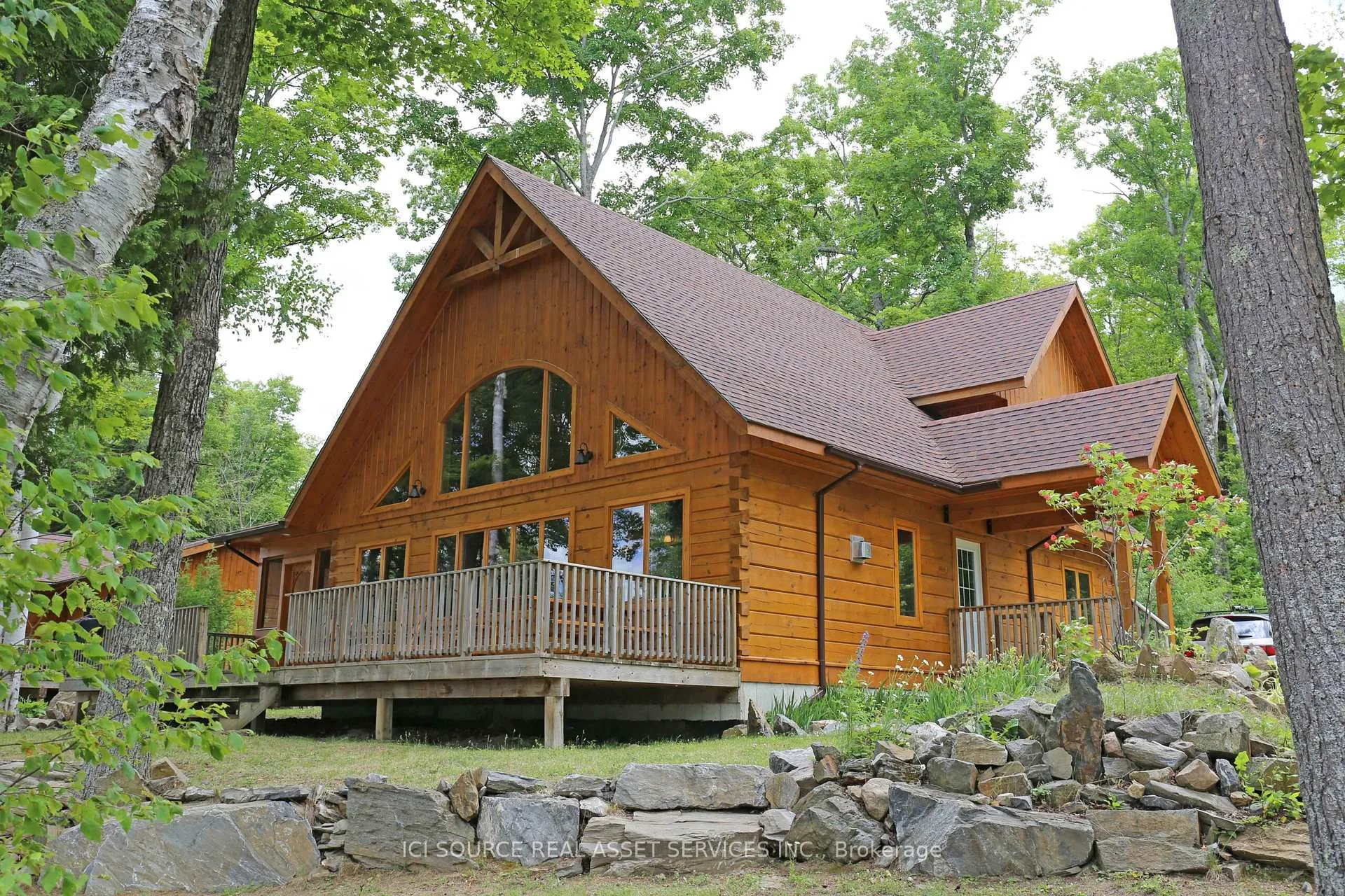 Photo 1 of Unit B, 1016 Twin Pine Lane, Frontenac, Frontenac North — HOMEH