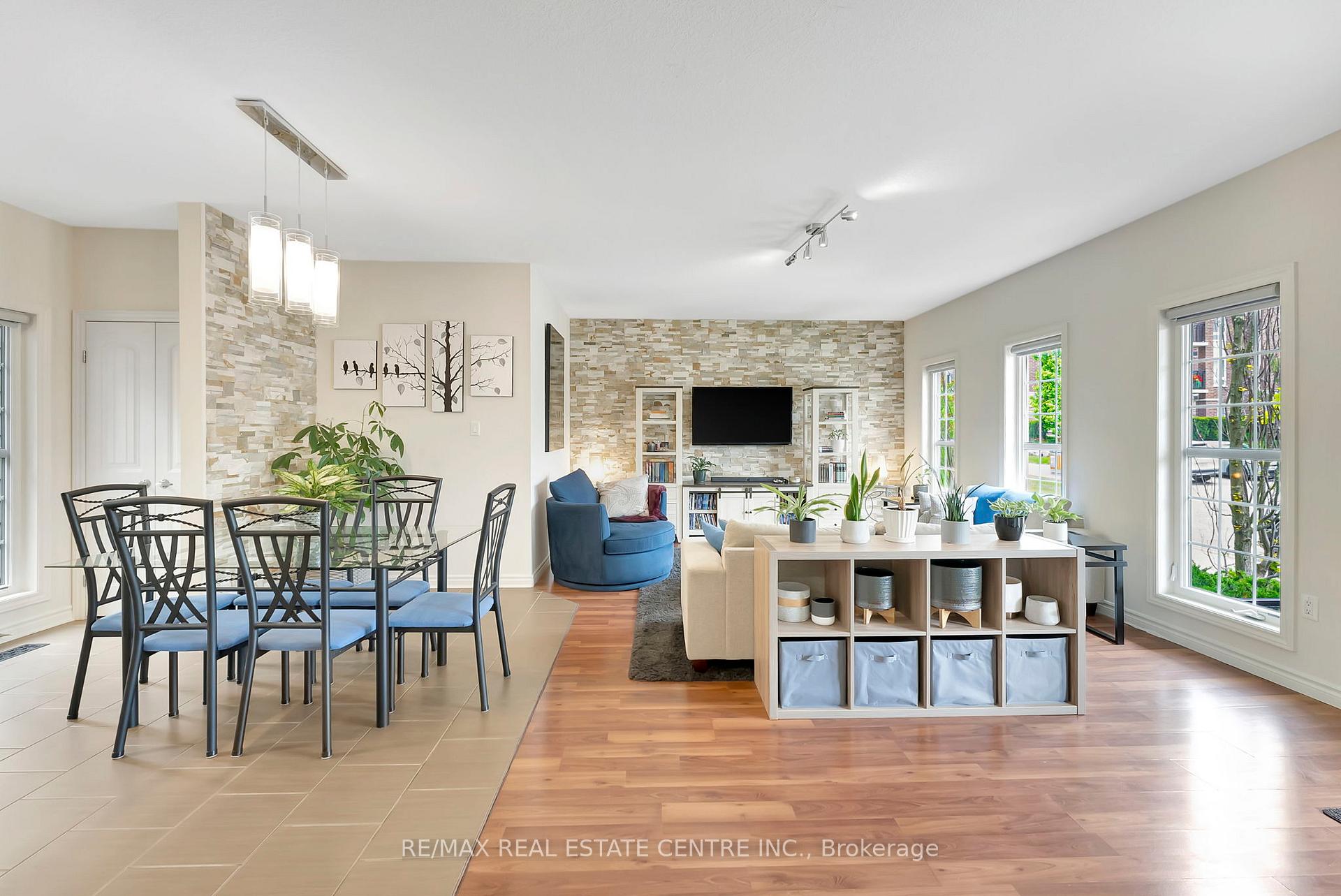 Photo 14 of Unit 13, 101 Frederick Drive, Guelph, Pineridge/Westminster Woods — HOMEH