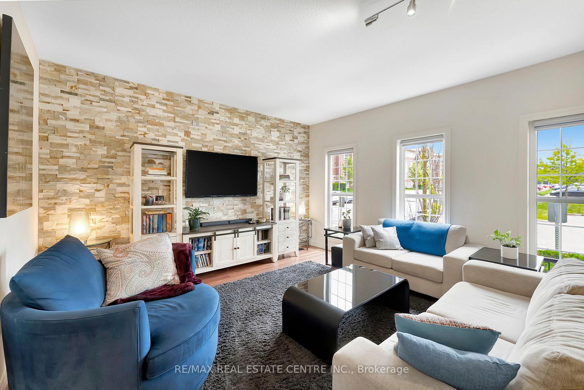 Photo 15 of Unit 13, 101 Frederick Drive, Guelph, Pineridge/Westminster Woods — HOMEH