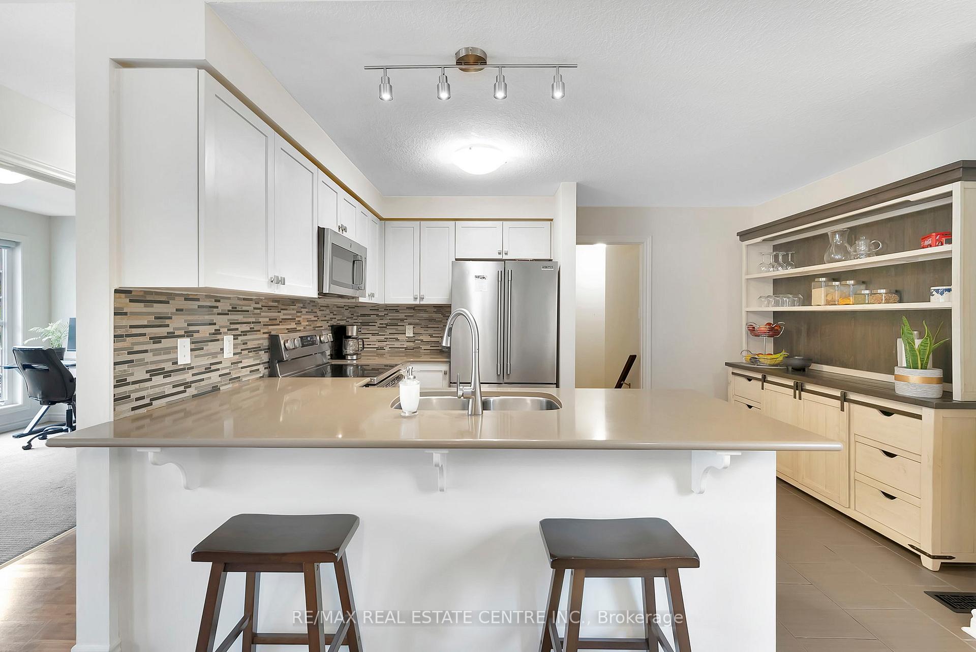 Photo 21 of Unit 13, 101 Frederick Drive, Guelph, Pineridge/Westminster Woods — HOMEH