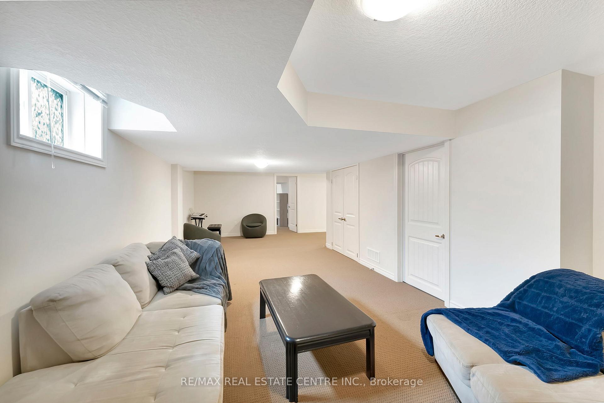 Photo 35 of Unit 13, 101 Frederick Drive, Guelph, Pineridge/Westminster Woods — HOMEH