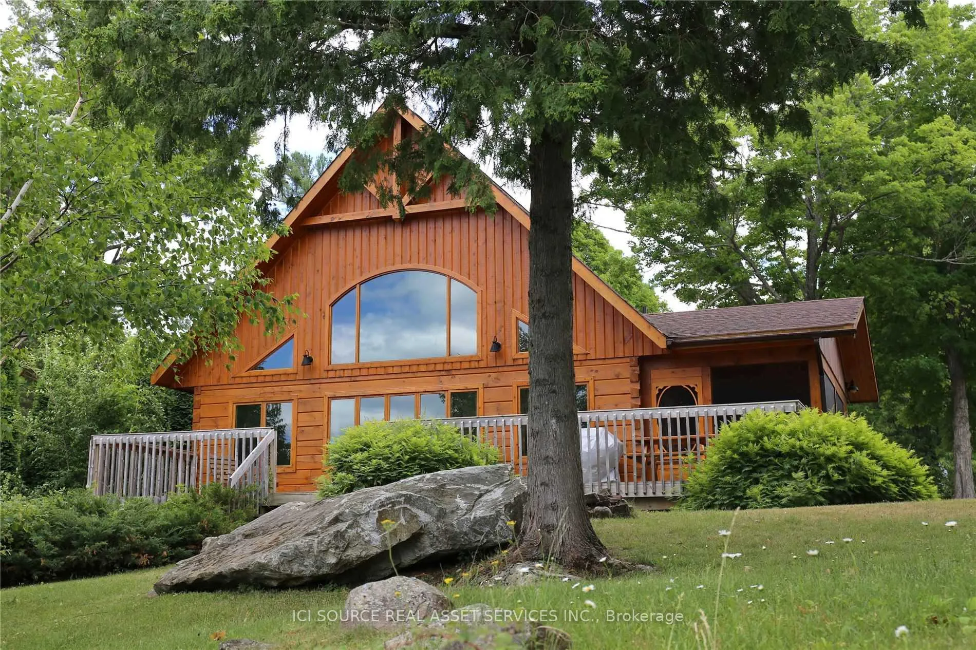Photo 3 of Unit A, 1016 Twin Pine Lane, Frontenac, Frontenac North — HOMEH
