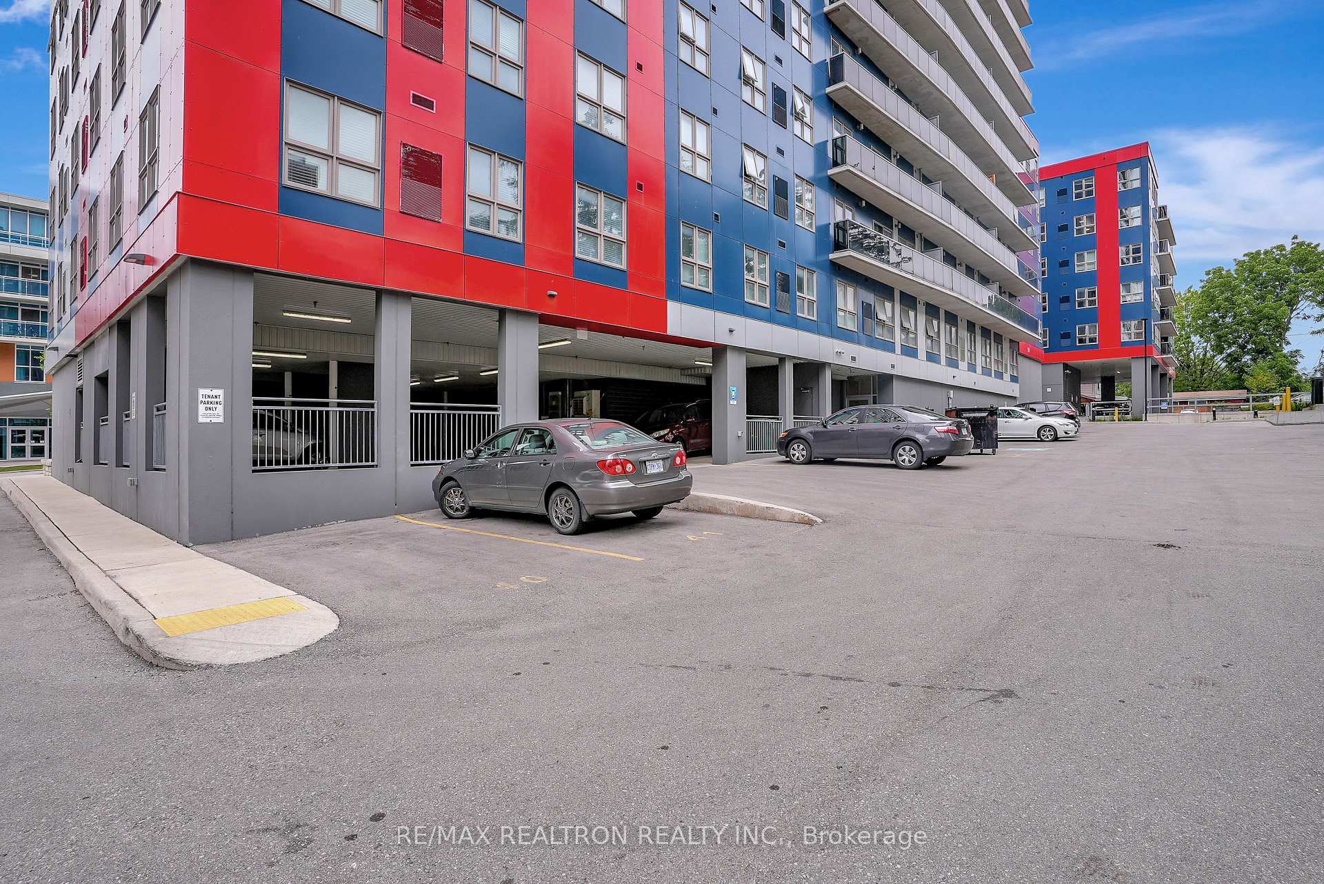 Photo 14 of Unit 228, 258B Sunview Street, Waterloo — HOMEH