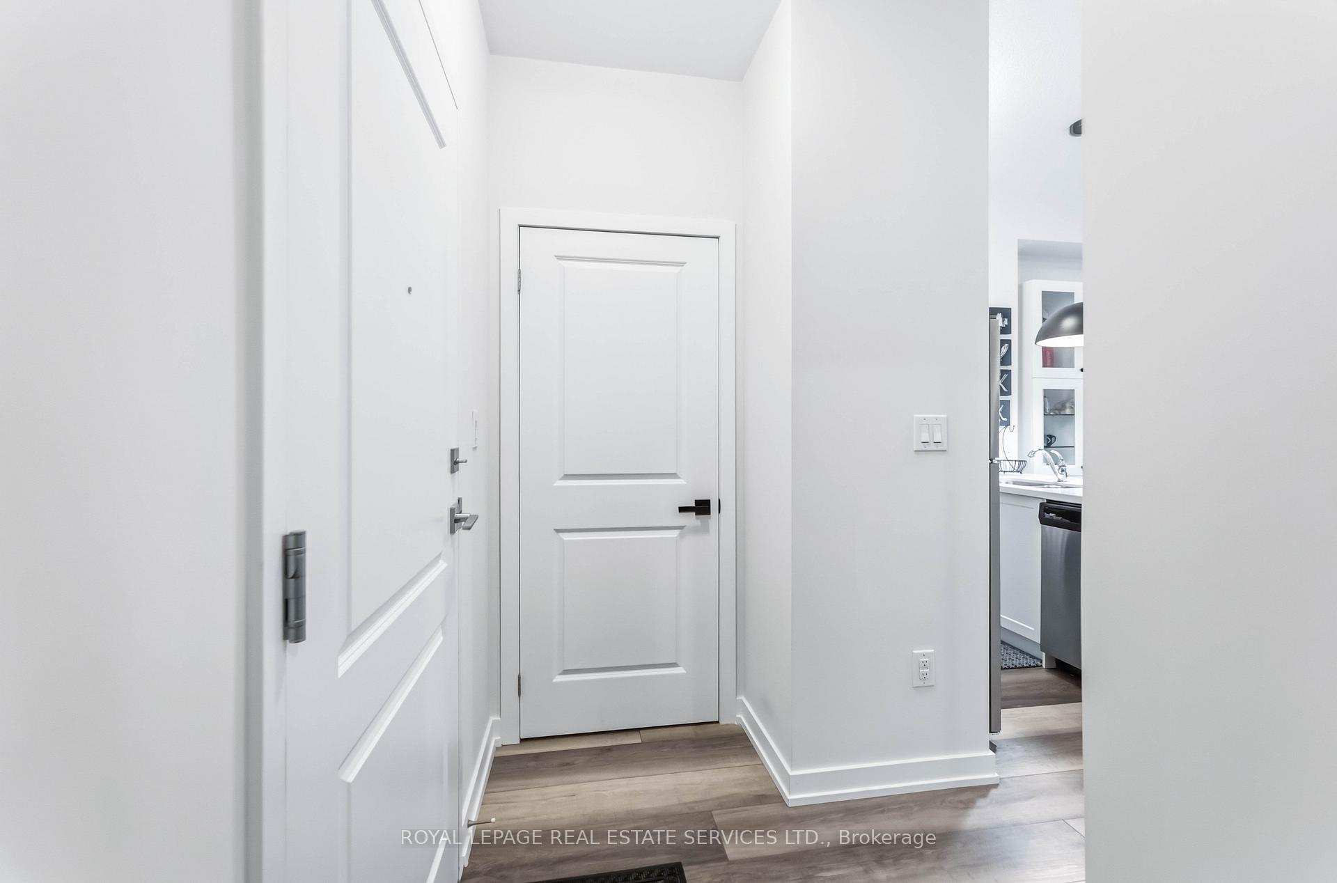 Photo 6 of Unit 111, 450 Dundas Street E, Hamilton, Waterdown — HOMEH