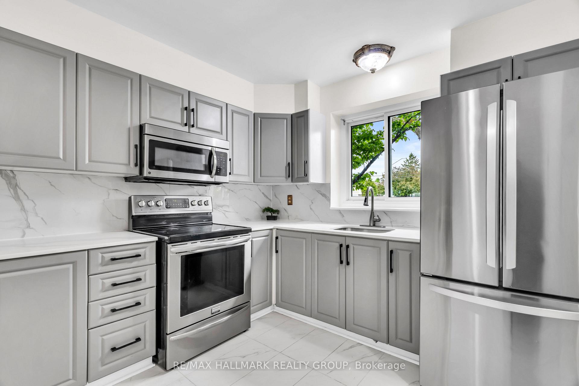 Photo 10 of Unit 46, 434A Moodie Drive, Ottawa, Westcliffe Estates — HOMEH
