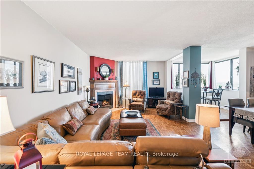 Photo 5 of Unit 1101, 40 Arthur Street, Ottawa, West Centre Town — HOMEH