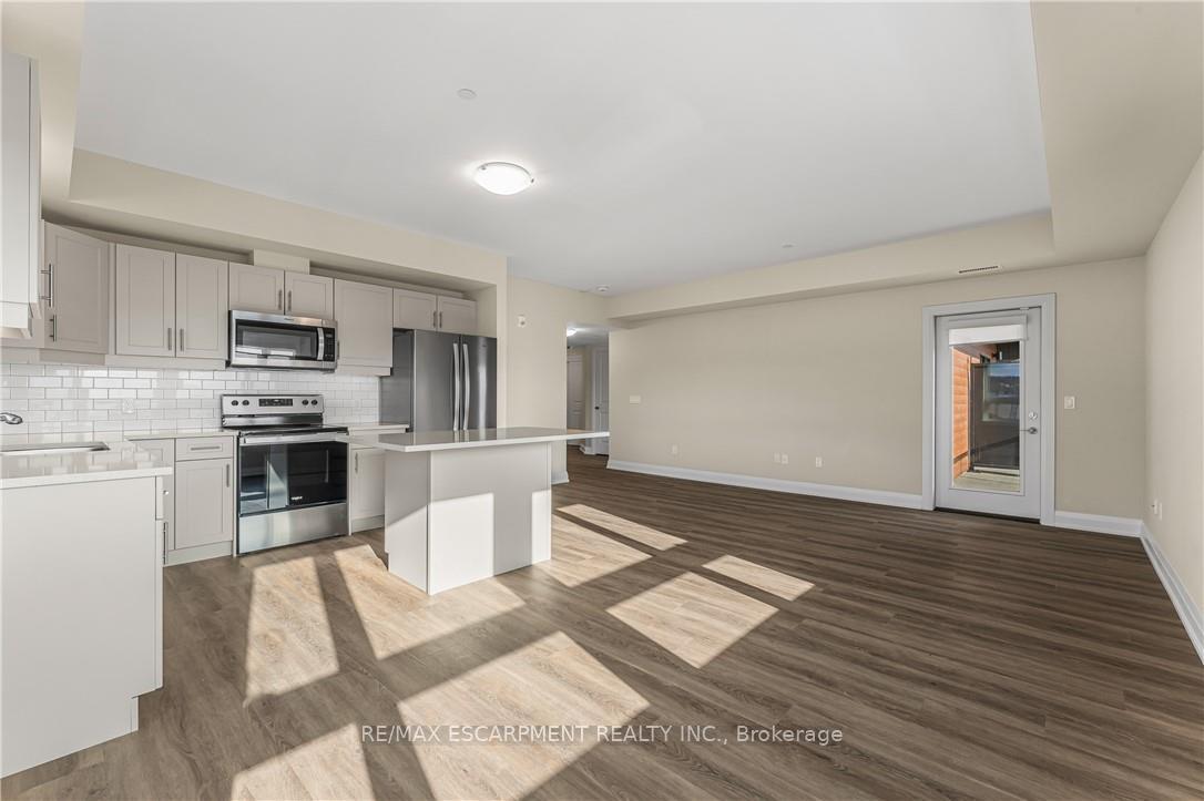 Photo 16 of Unit 312, 118 Summersides Boulevard, Pelham, Fonthill — HOMEH