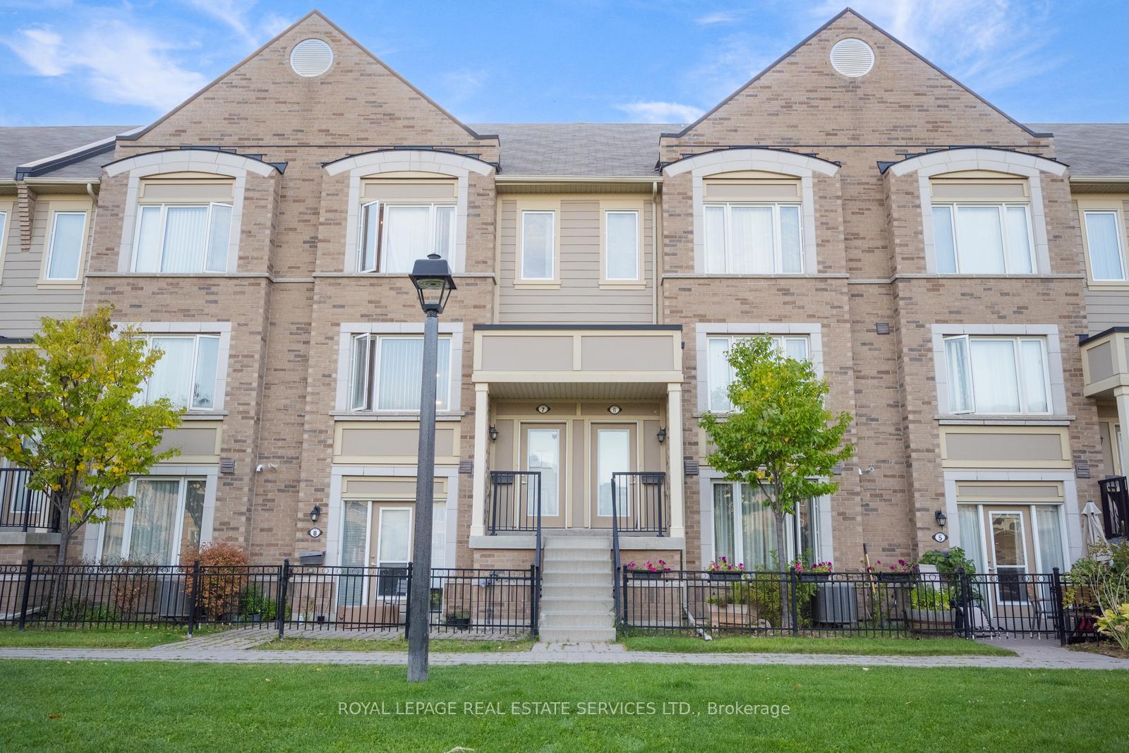 Photo 1 of Unit 7, 3185 Boxford Crescent, Mississauga, Churchill Meadows — HOMEH