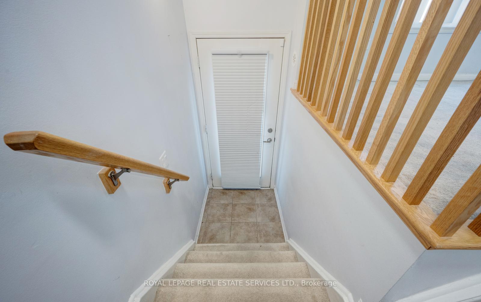 Photo 8 of Unit 7, 3185 Boxford Crescent, Mississauga, Churchill Meadows — HOMEH