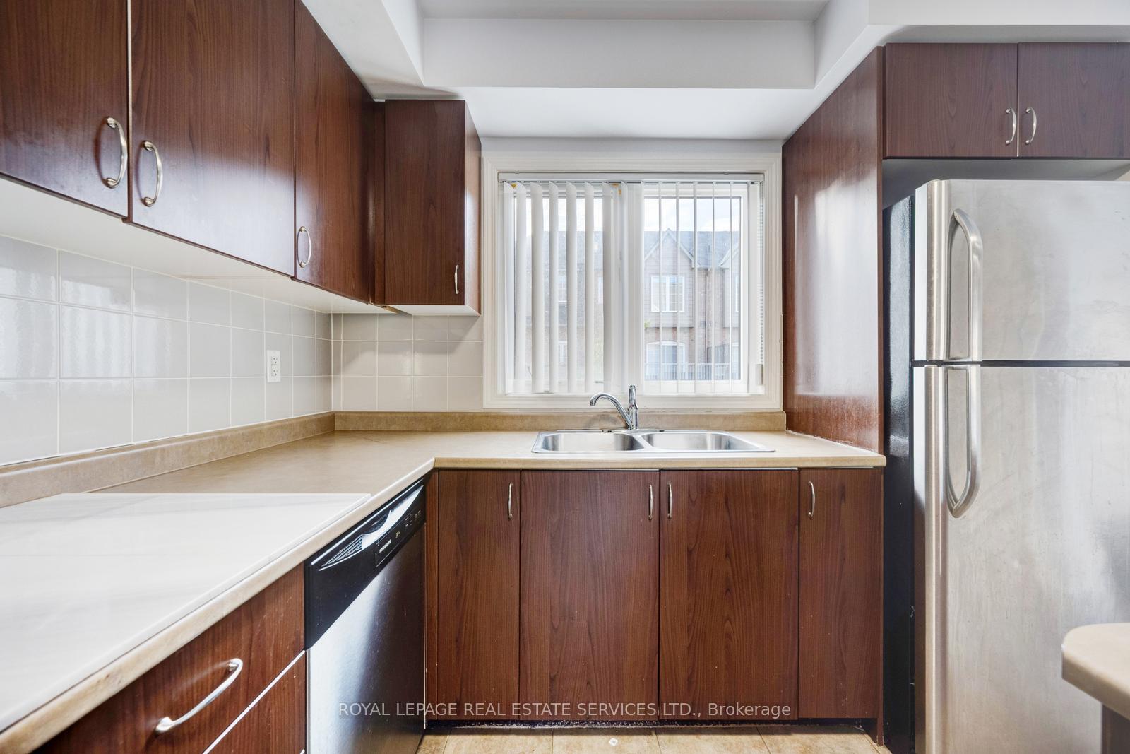 Photo 17 of Unit 7, 3185 Boxford Crescent, Mississauga, Churchill Meadows — HOMEH