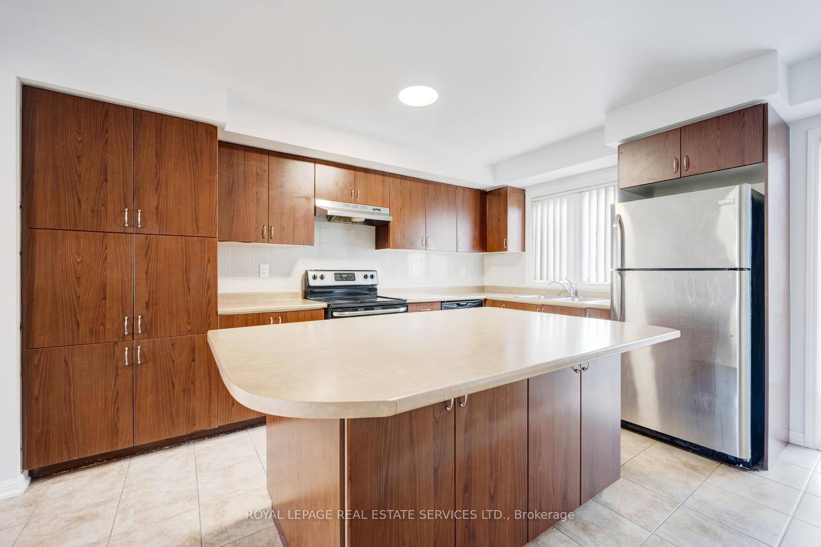 Photo 20 of Unit 7, 3185 Boxford Crescent, Mississauga, Churchill Meadows — HOMEH