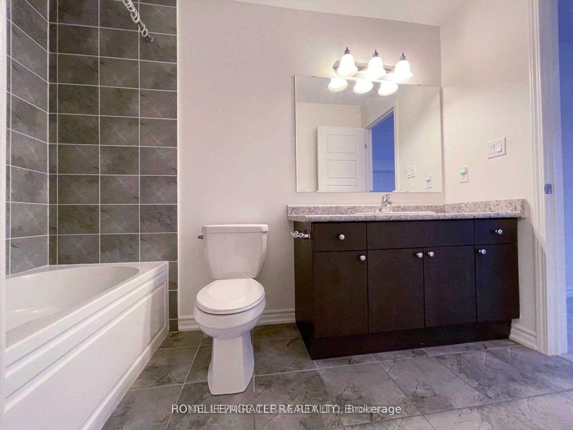 Photo 19 of Unit 127, 540 Goldenrod Lane, Kitchener — HOMEH