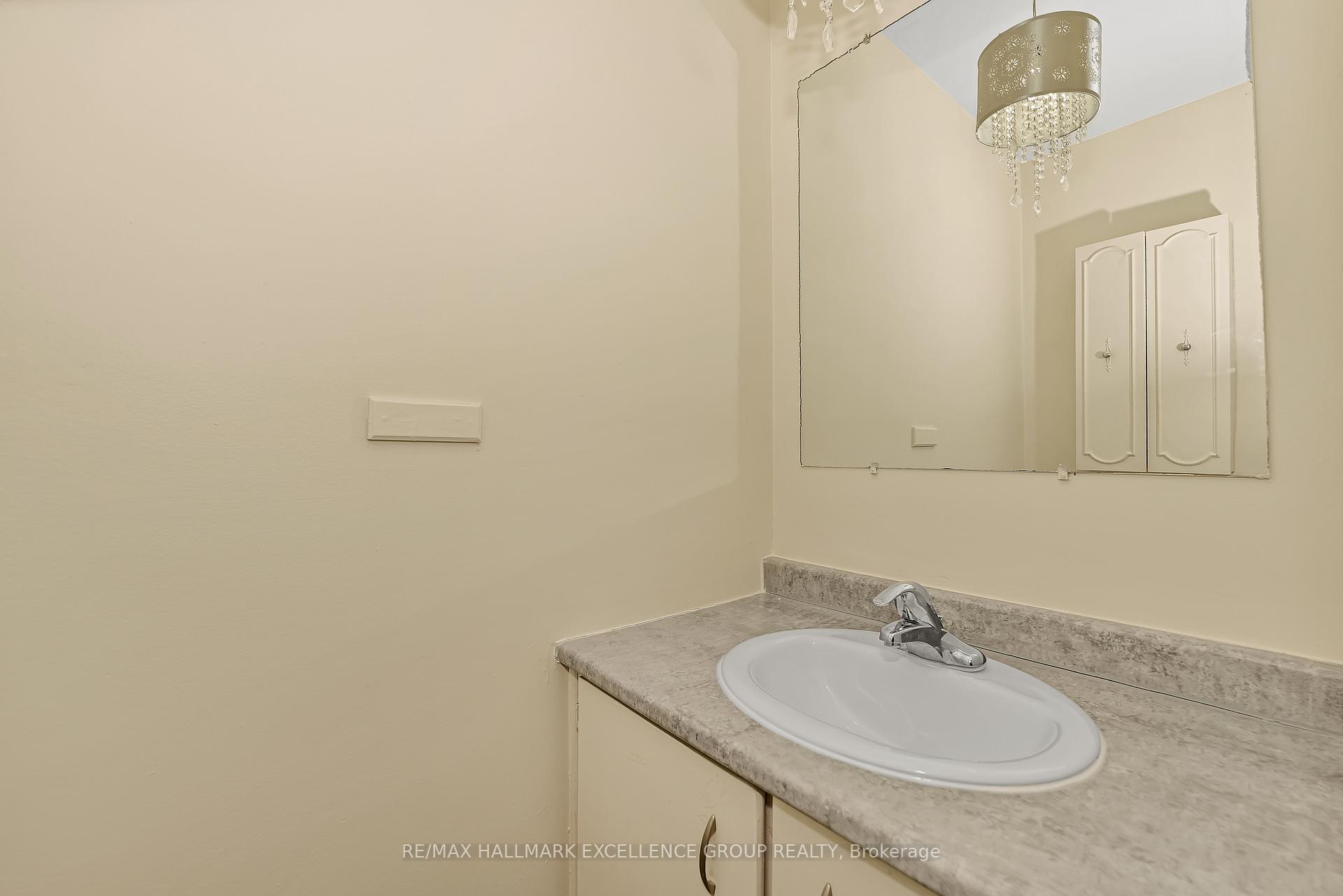 Photo 18 of Unit 15, 1968 Fairglen Mews, Ottawa, Blackburn Hamlet (South) — HOMEH
