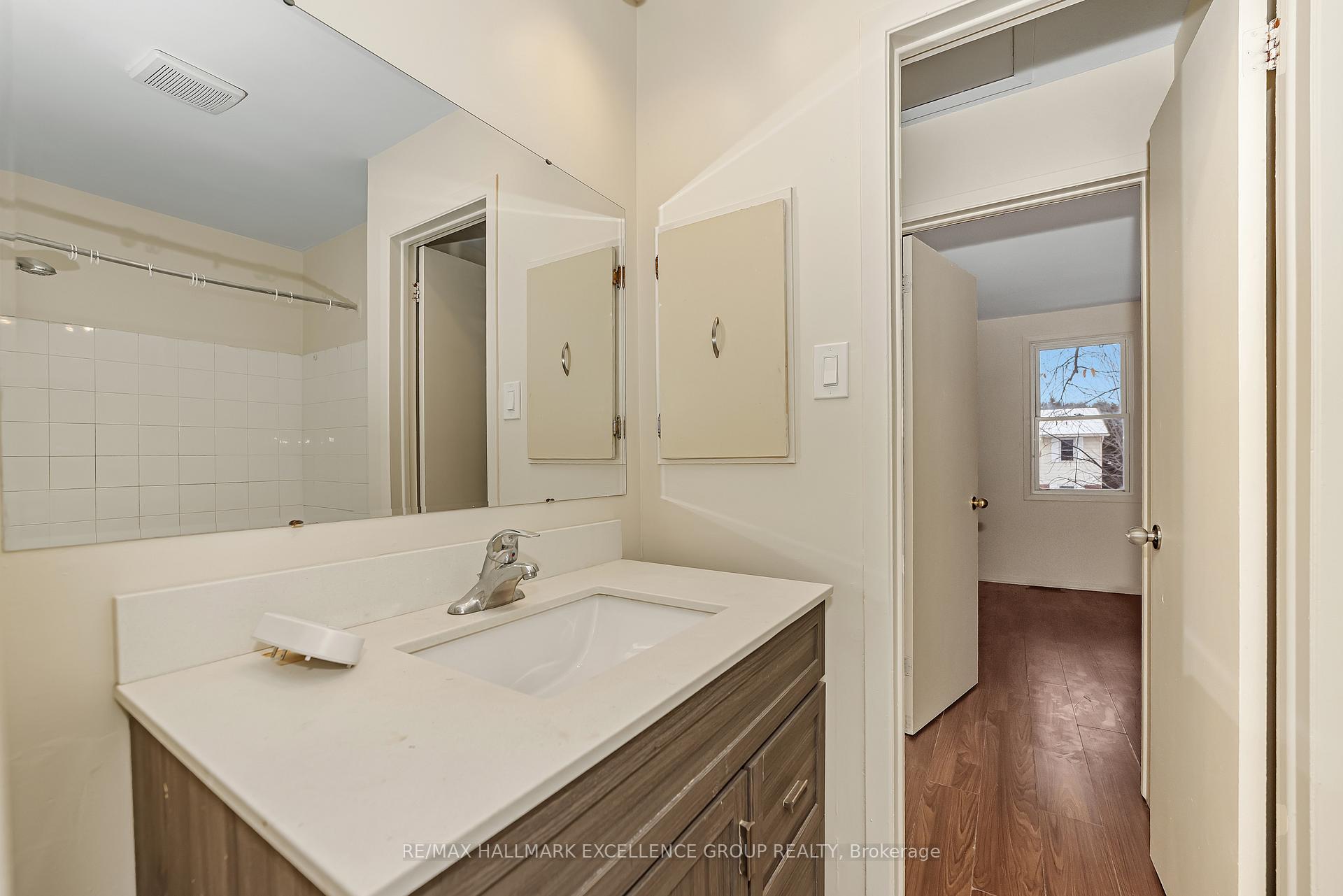 Photo 23 of Unit 15, 1968 Fairglen Mews, Ottawa, Blackburn Hamlet (South) — HOMEH