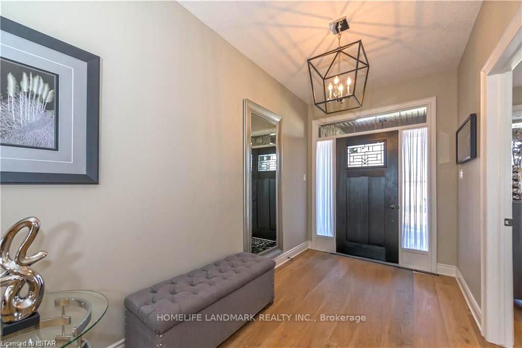 Photo 2 of 127 Robin Ridge Drive, Central Elgin, Belmont — HOMEH