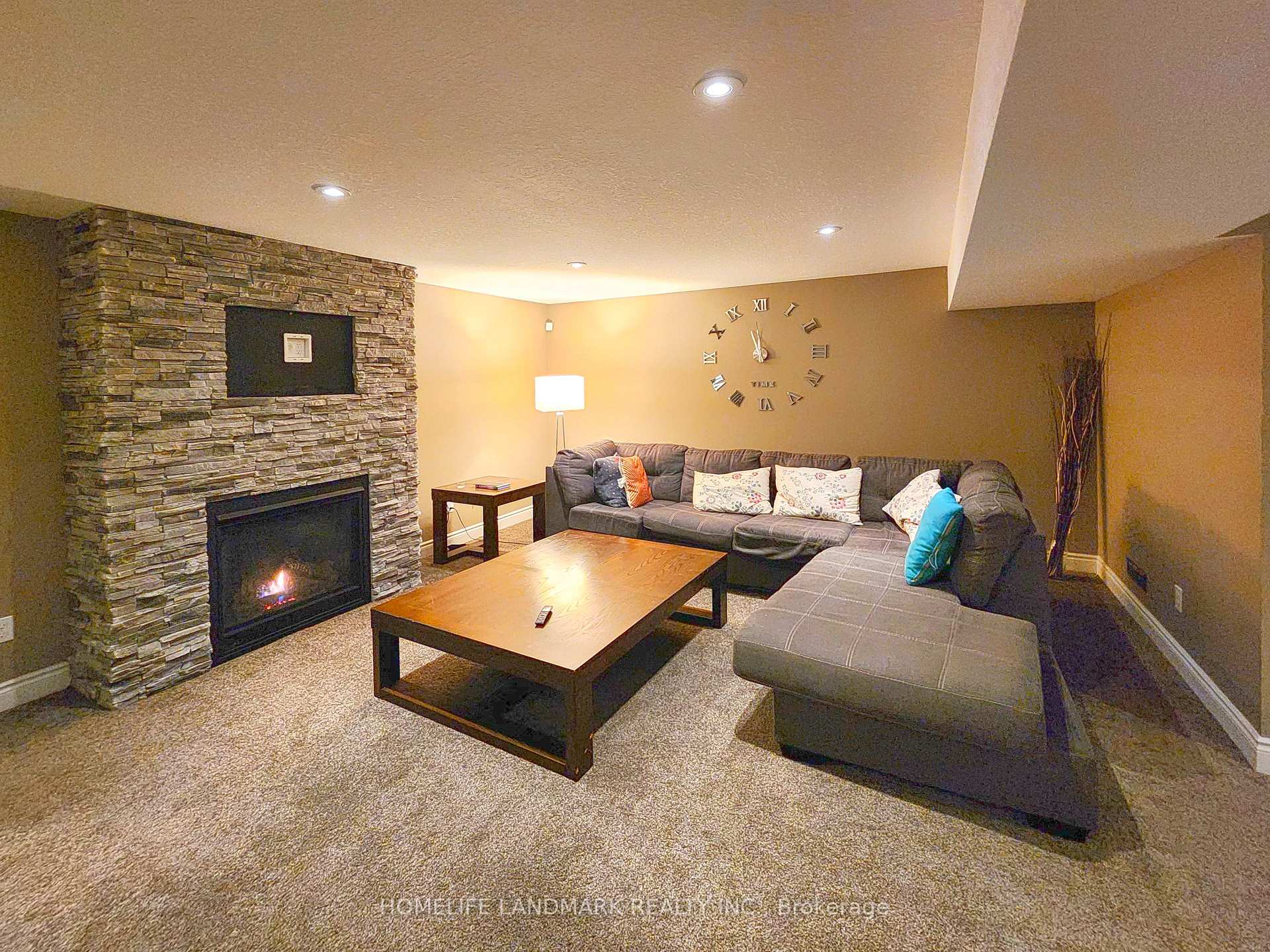 Photo 17 of 127 Robin Ridge Drive, Central Elgin, Belmont — HOMEH