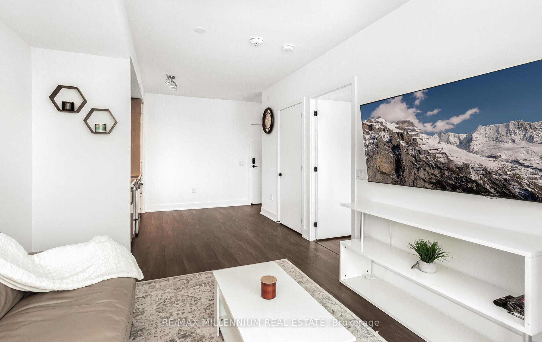 Photo 1 of Unit 538, 2450 Old Bronte Road, Oakville, Westmount — HOMEH