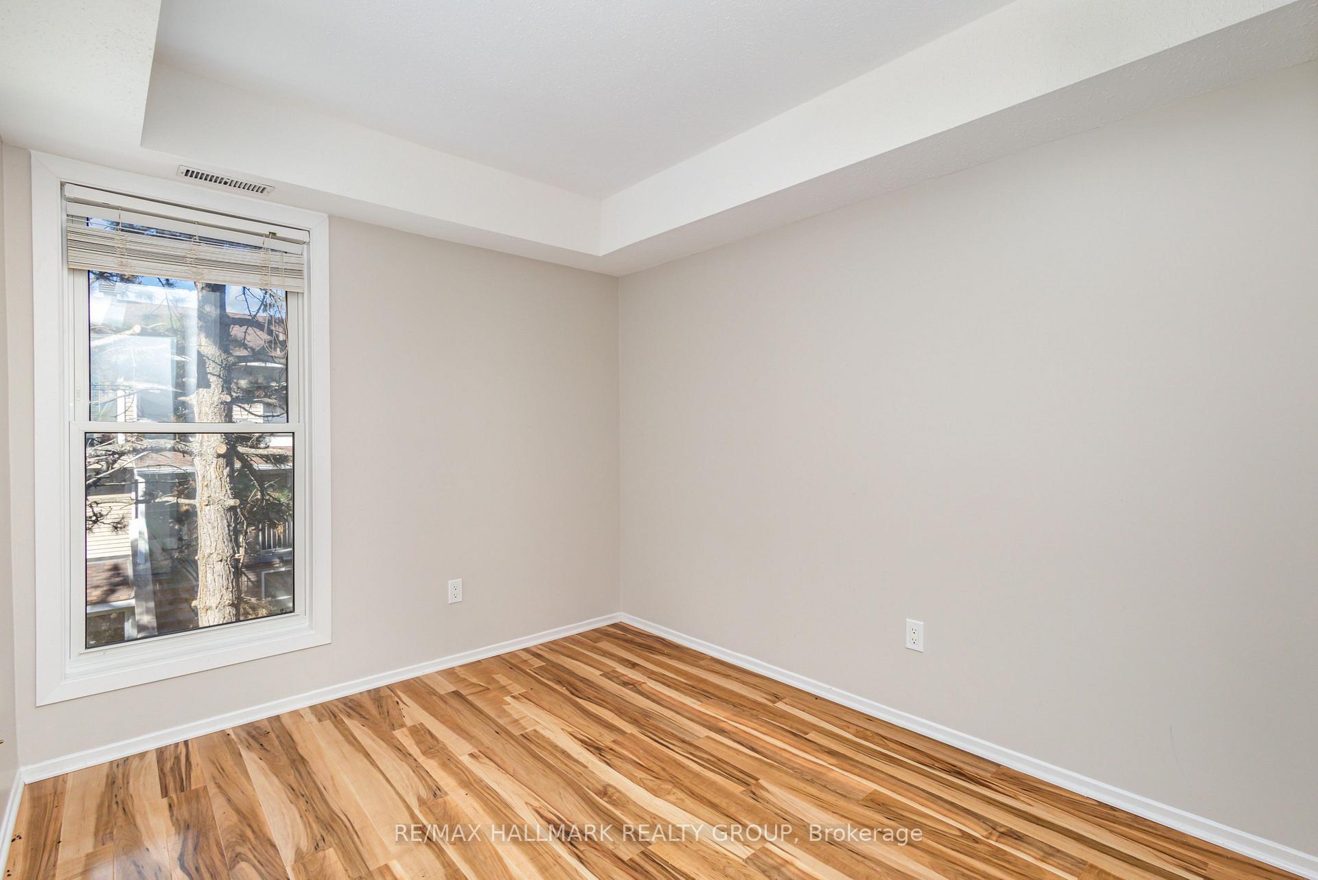 Photo 14 of Unit C, 205 Woodfield Drive, Ottawa, Tanglewood — HOMEH
