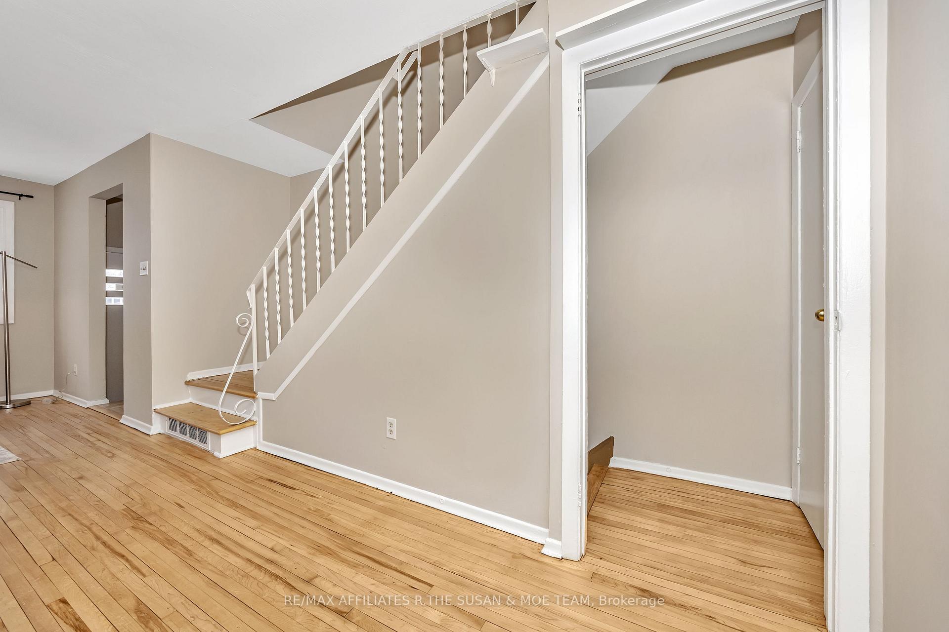 Photo 3 of 1508 Lepage Avenue, Ottawa, Carlington — HOMEH