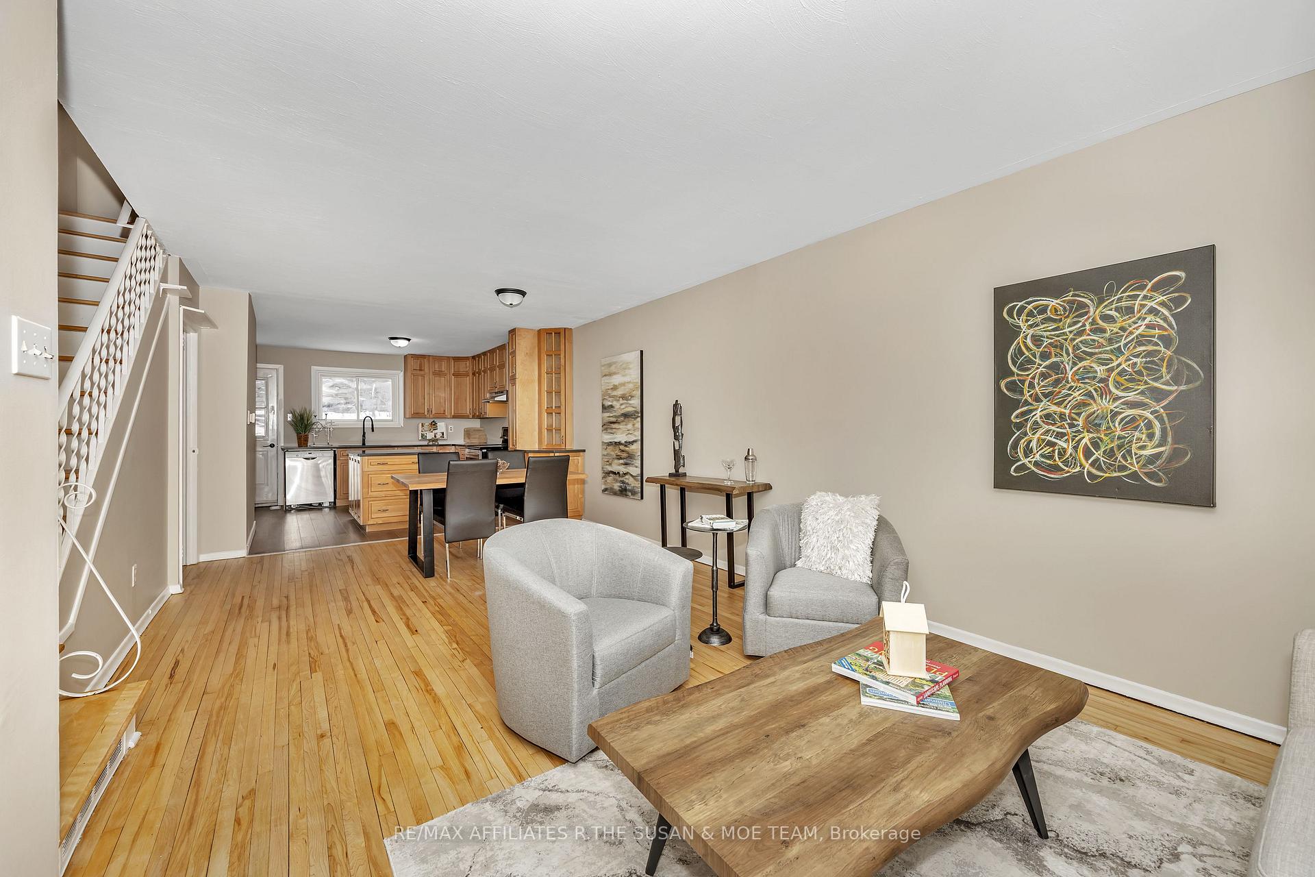 Photo 5 of 1508 Lepage Avenue, Ottawa, Carlington — HOMEH