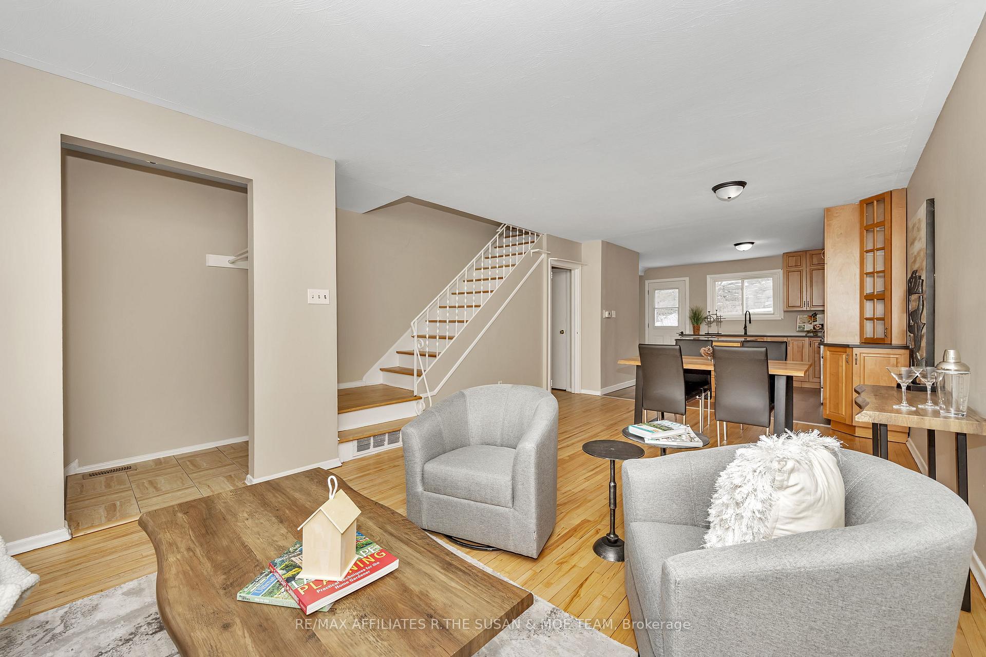 Photo 7 of 1508 Lepage Avenue, Ottawa, Carlington — HOMEH