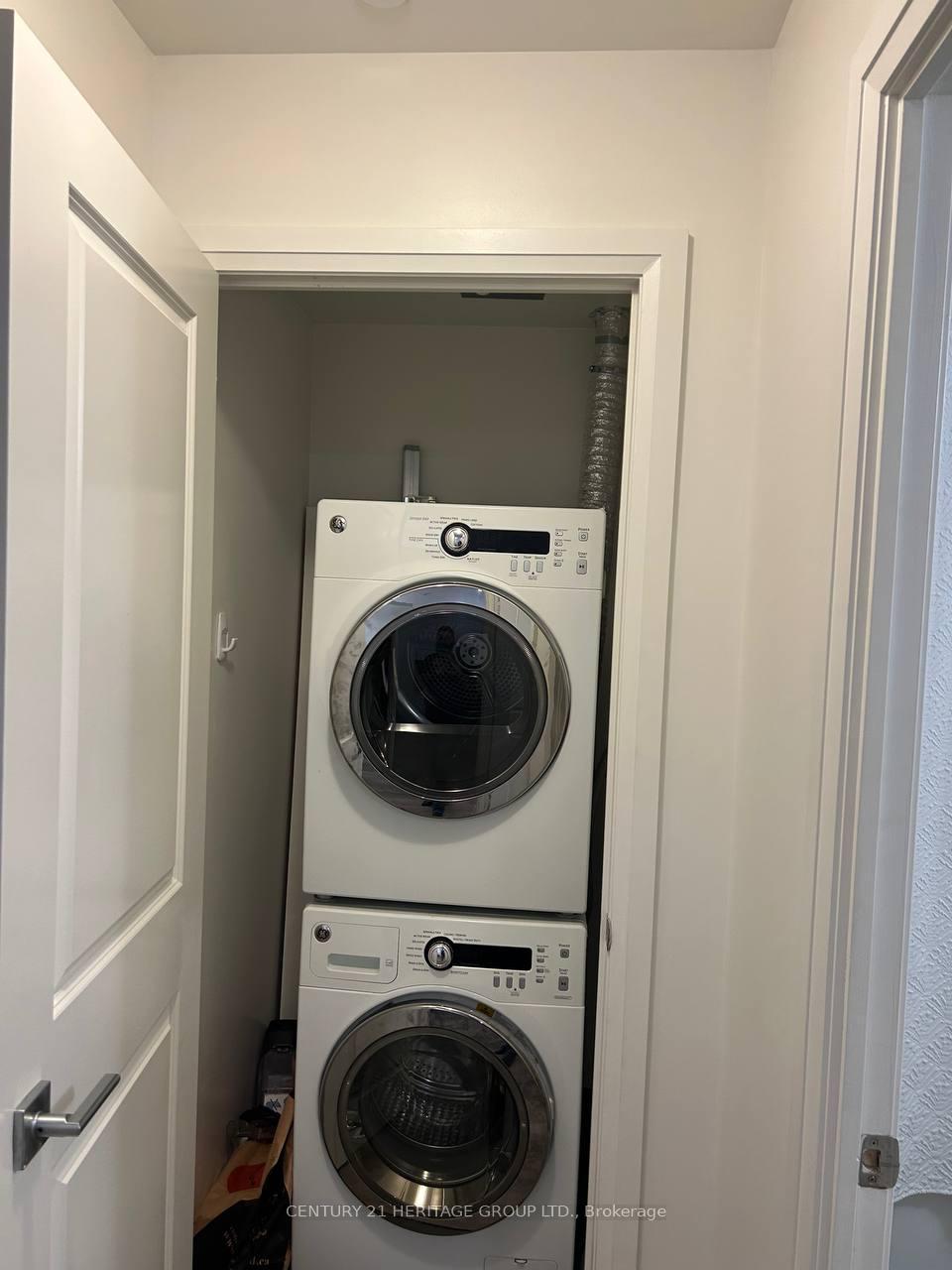 Photo 14 of Unit 1711, 7165 Yonge Street, Markham, Grandview — HOMEH