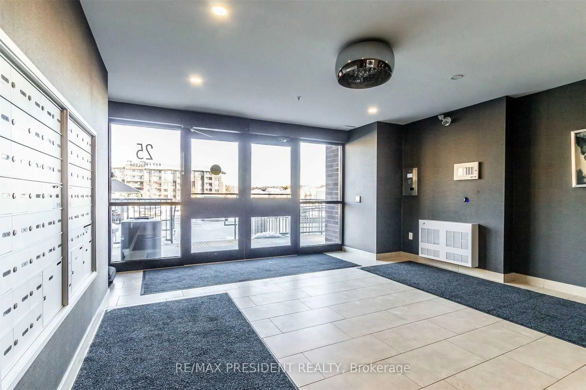 Photo 3 of Unit 303, 25 Kay Crescent, Guelph, Pineridge/Westminster Woods — HOMEH