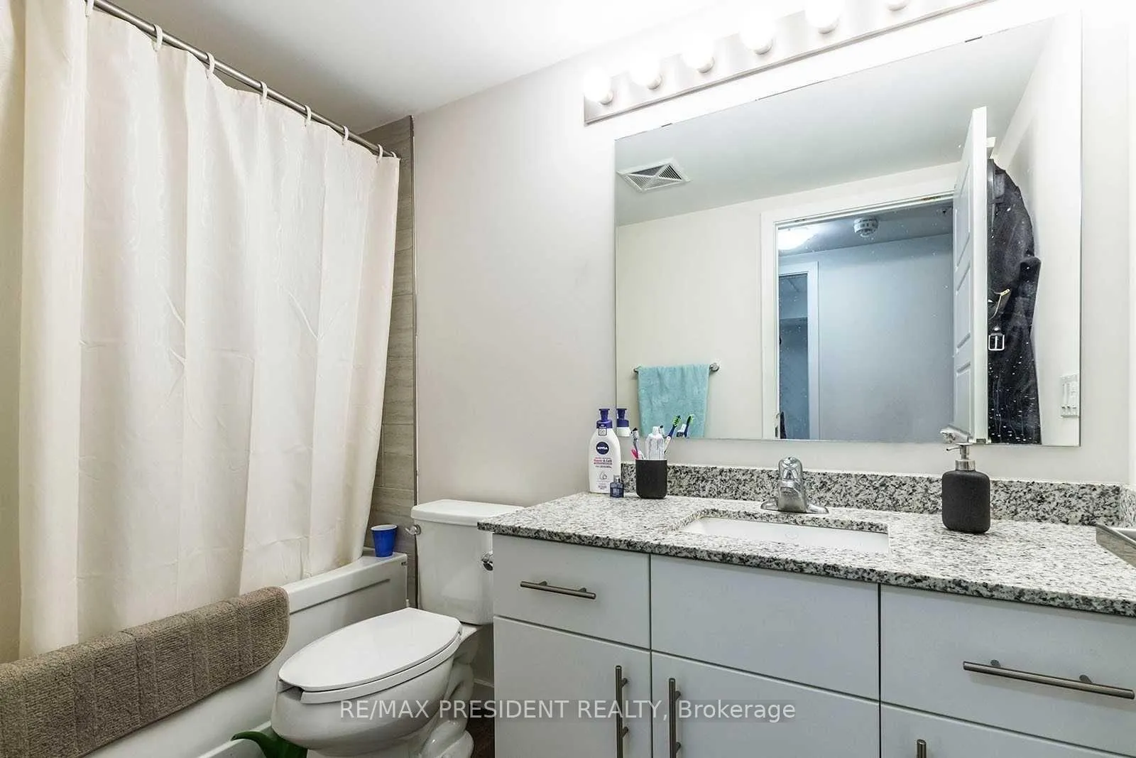 Photo 14 of Unit 303, 25 Kay Crescent, Guelph, Pineridge/Westminster Woods — HOMEH