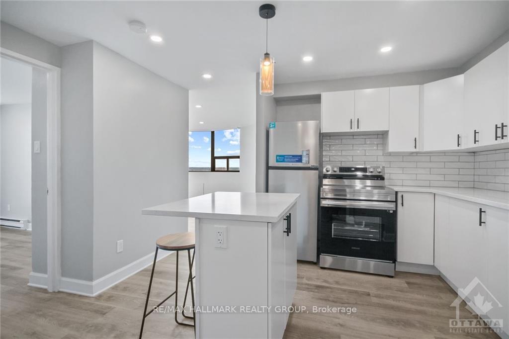 Photo 4 of Unit 708, 1440 Heron Road, Ottawa, Heron Gate — HOMEH
