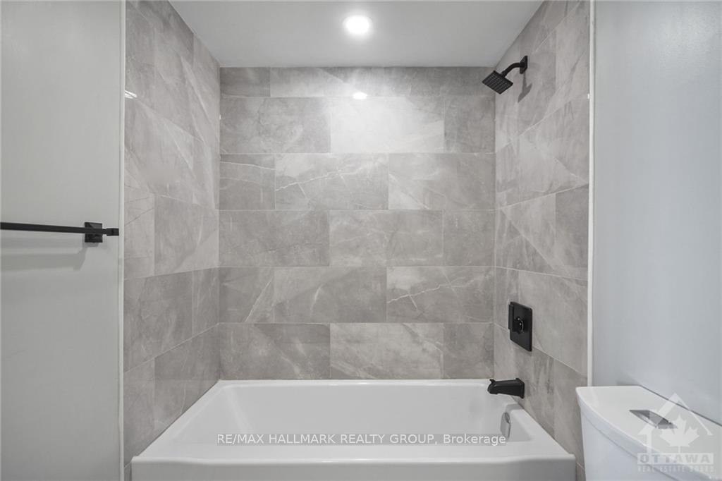 Photo 13 of Unit 708, 1440 Heron Road, Ottawa, Heron Gate — HOMEH