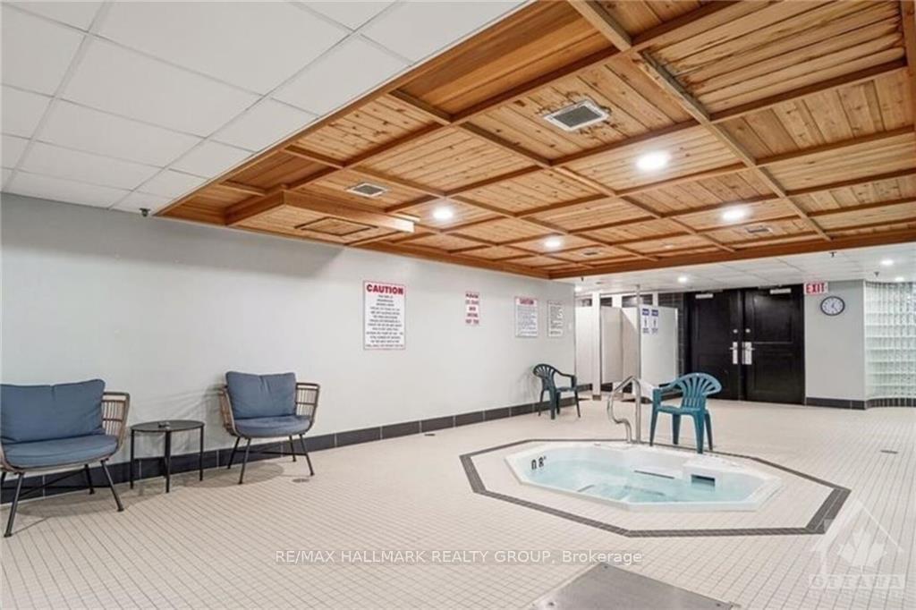Photo 17 of Unit 708, 1440 Heron Road, Ottawa, Heron Gate — HOMEH