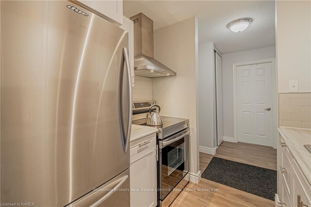Photo 4 of Unit 401, 540 Talbot Place, Gananoque — HOMEH