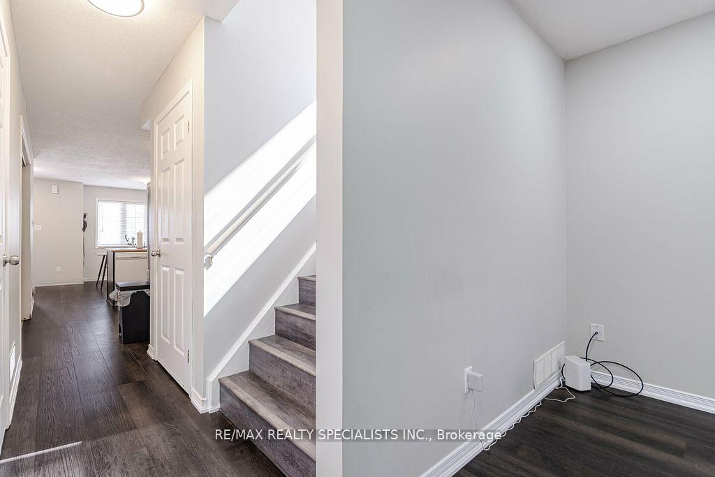 Photo 11 of Unit 8A, 50 Howe Drive, Kitchener — HOMEH