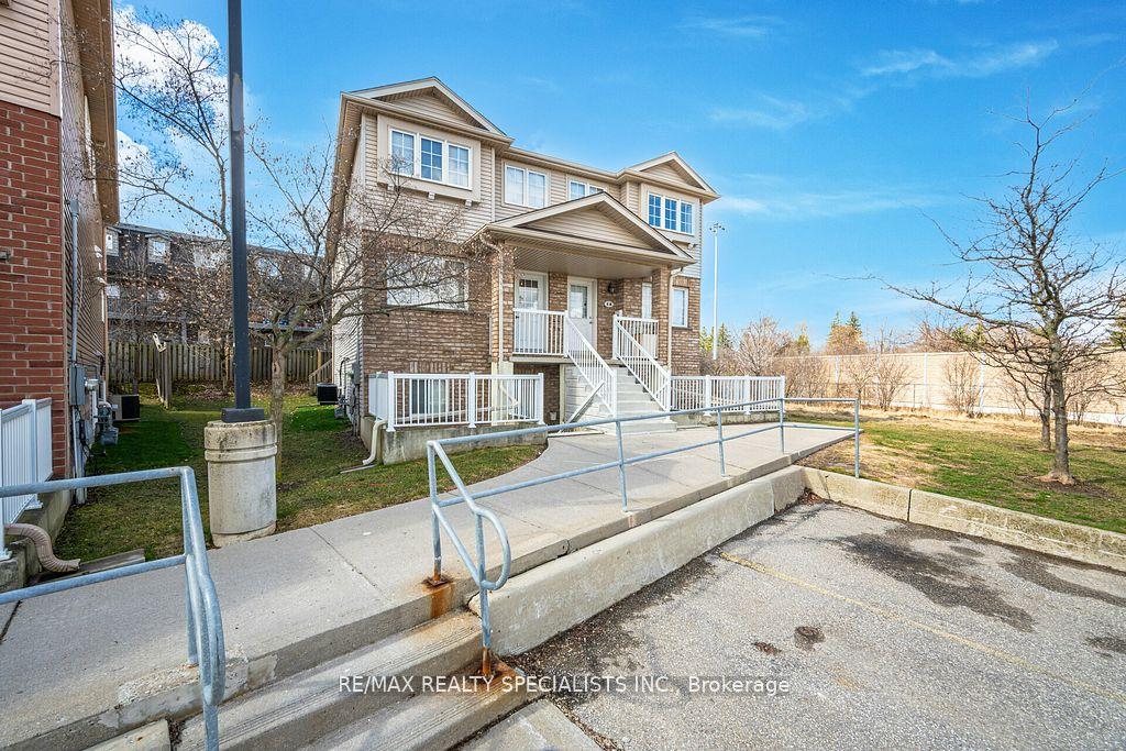 Photo 31 of Unit 8A, 50 Howe Drive, Kitchener — HOMEH