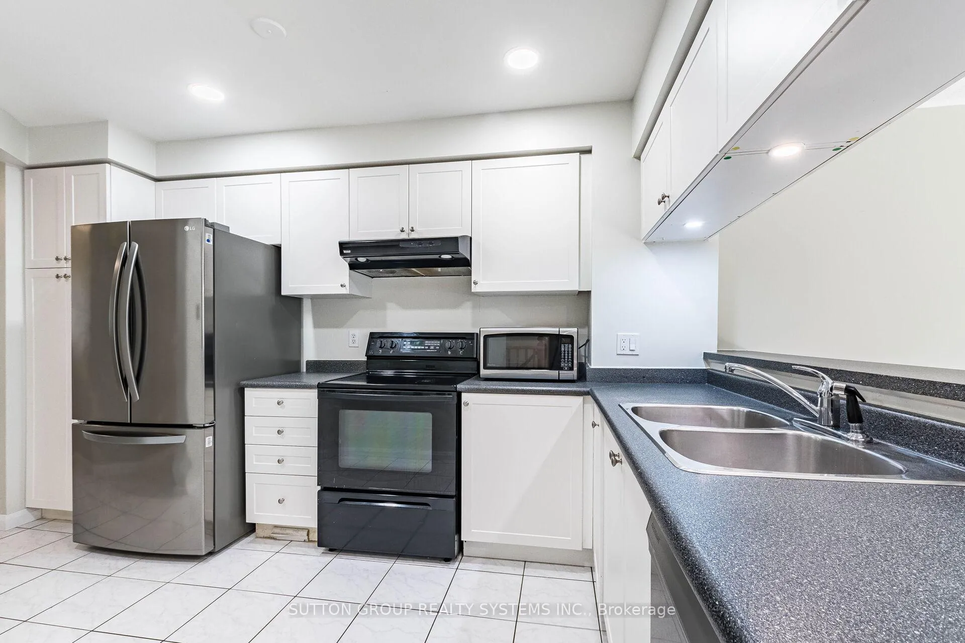 Photo 8 of Unit 59, 2080 Leanne Boulevard, Mississauga, Sheridan — HOMEH