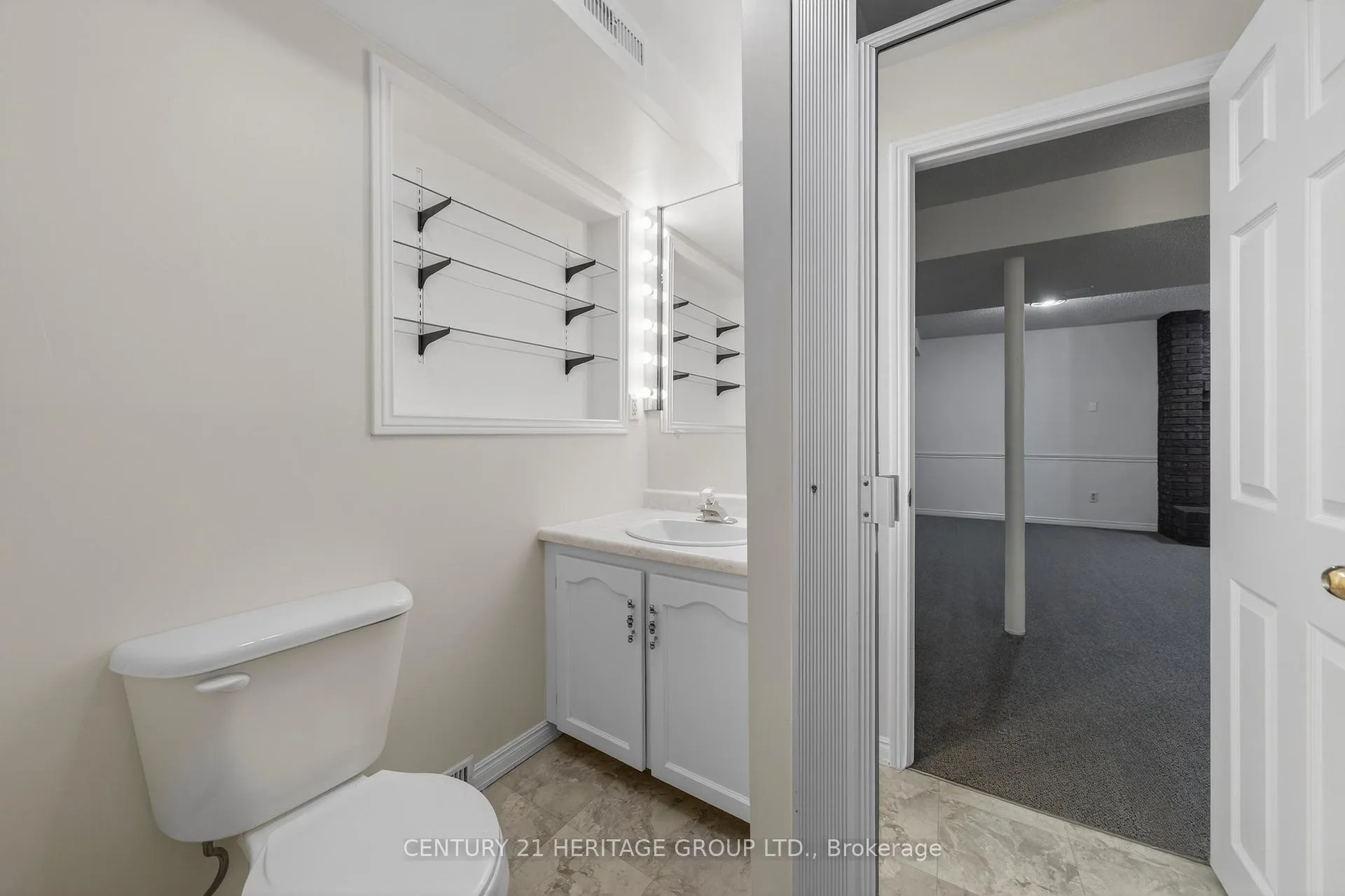Photo 36 of Unit 33, 1 Glen Eden Way, New Tecumseth, Alliston — HOMEH